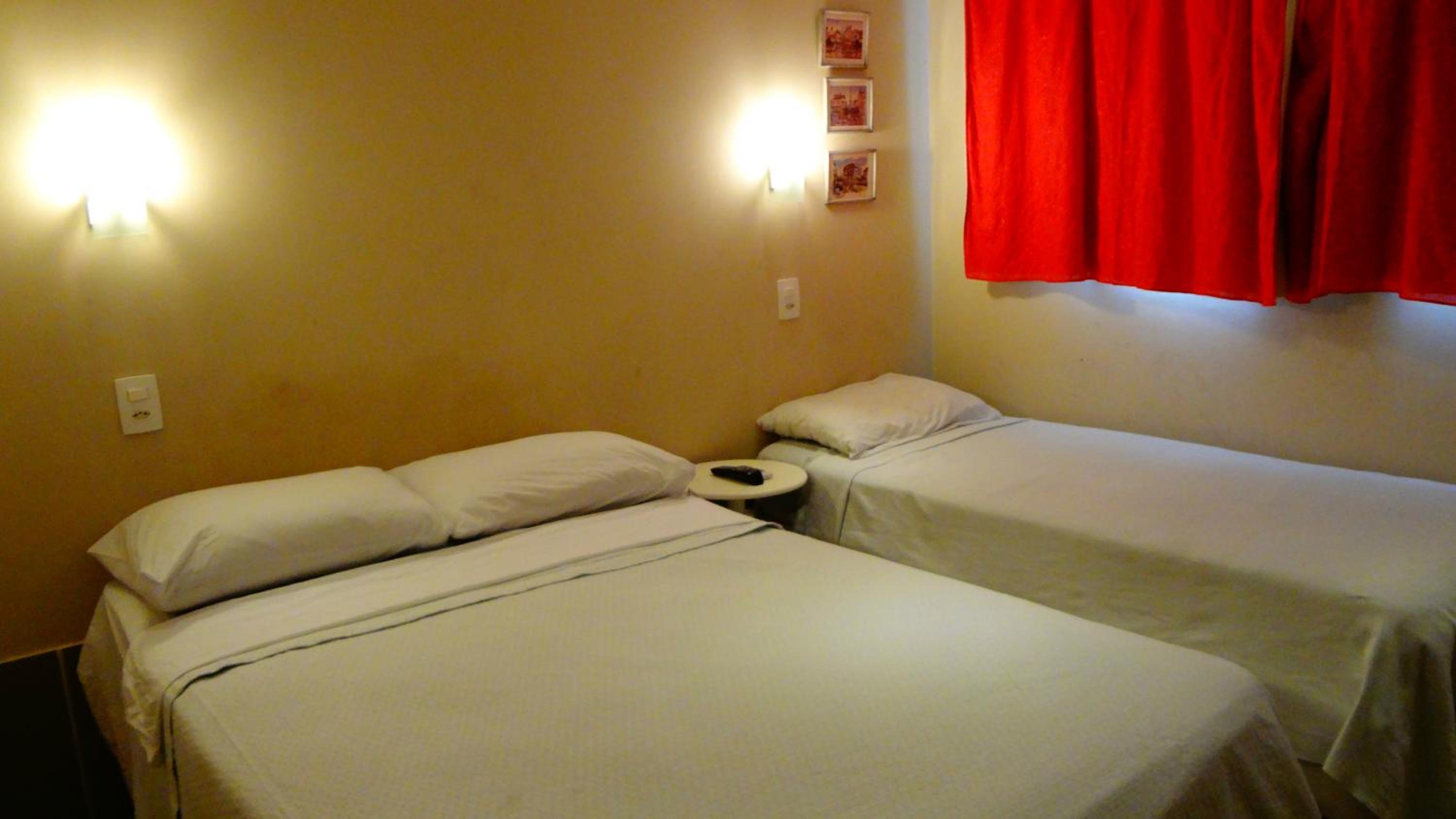 Double Room with Private Bathroom photo 2