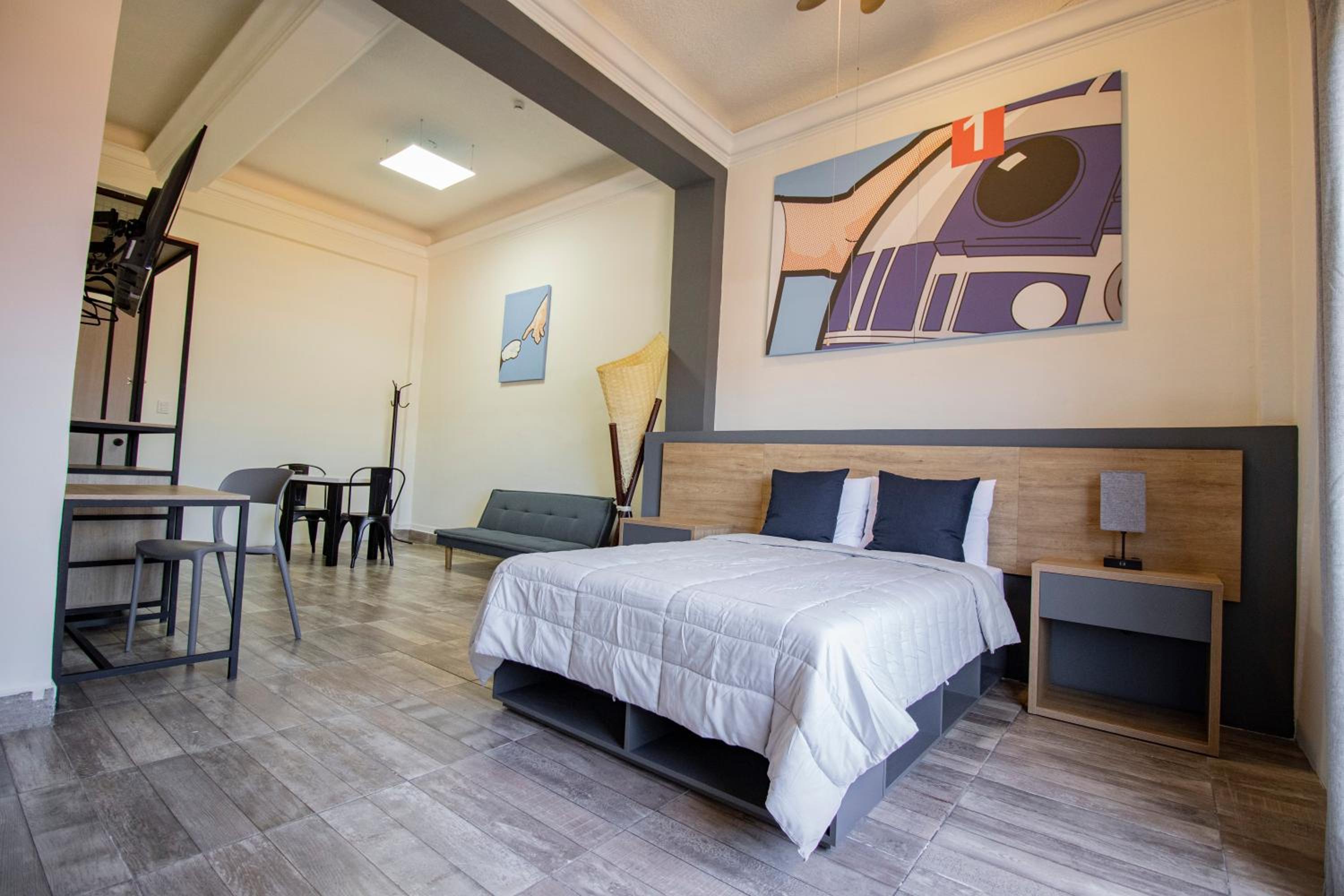 Classic Quadruple Room - Photo 1