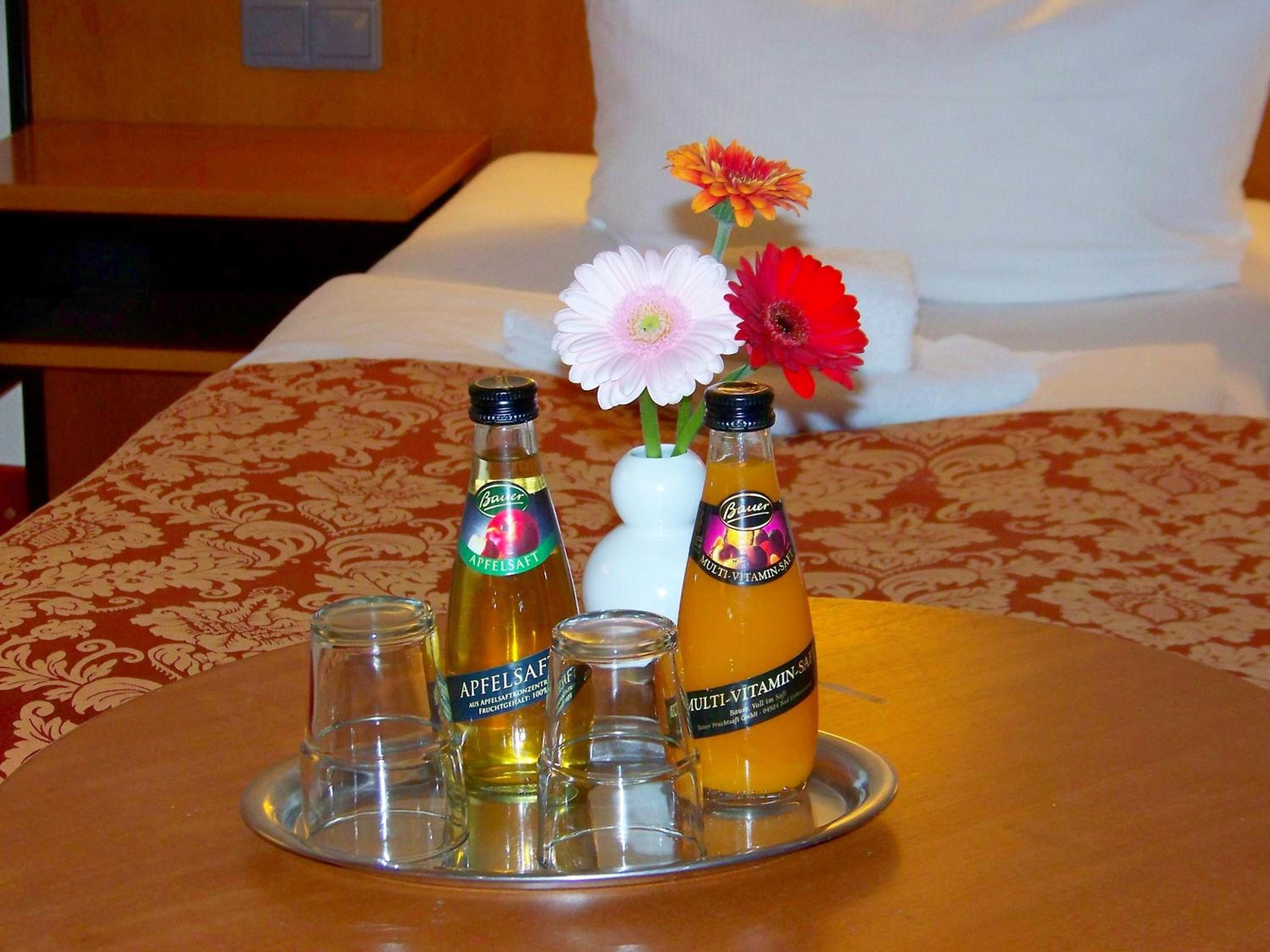 Double Room with Extra Bed photo 2