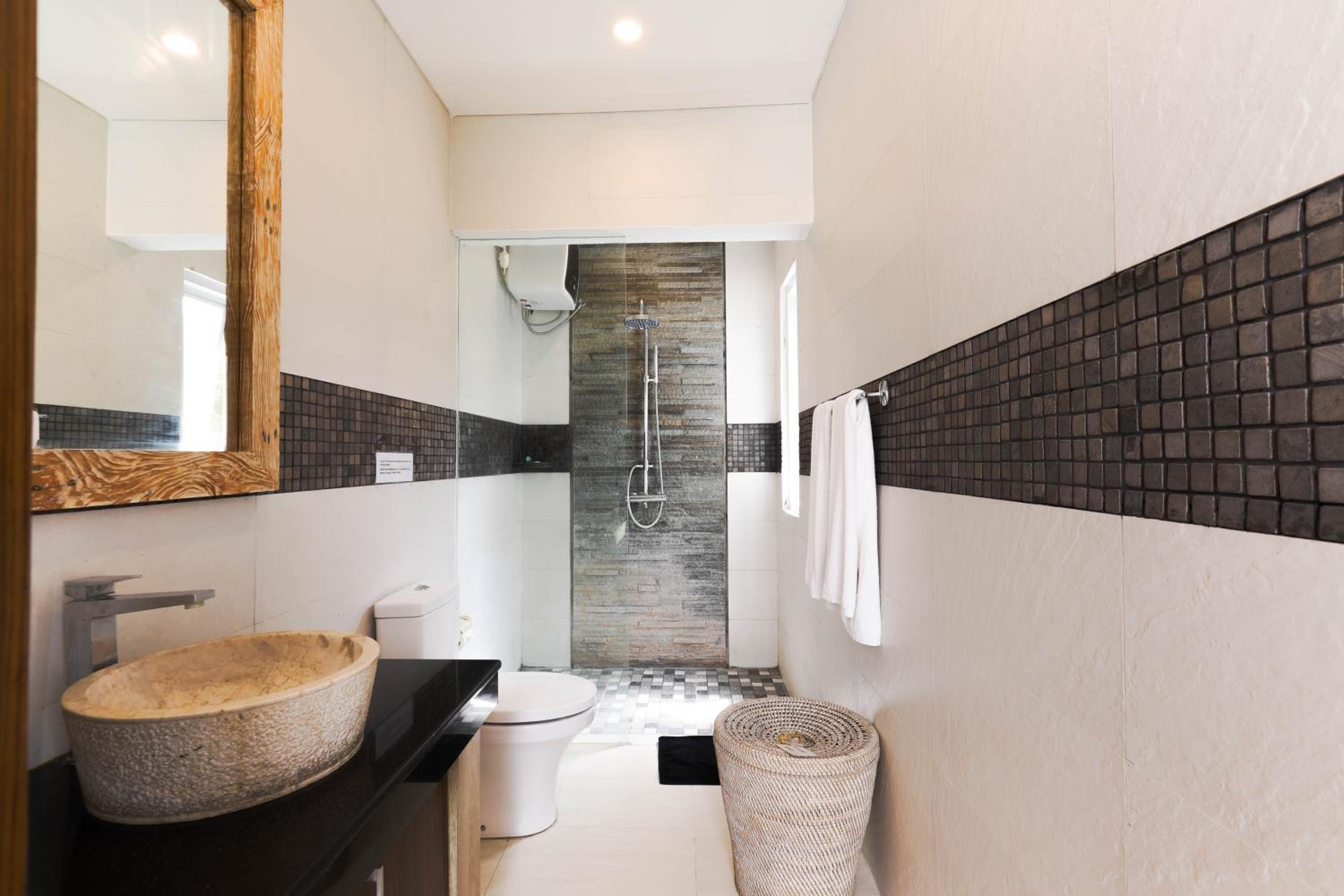 Three-Bedroom Villa with Private Pool photo 3