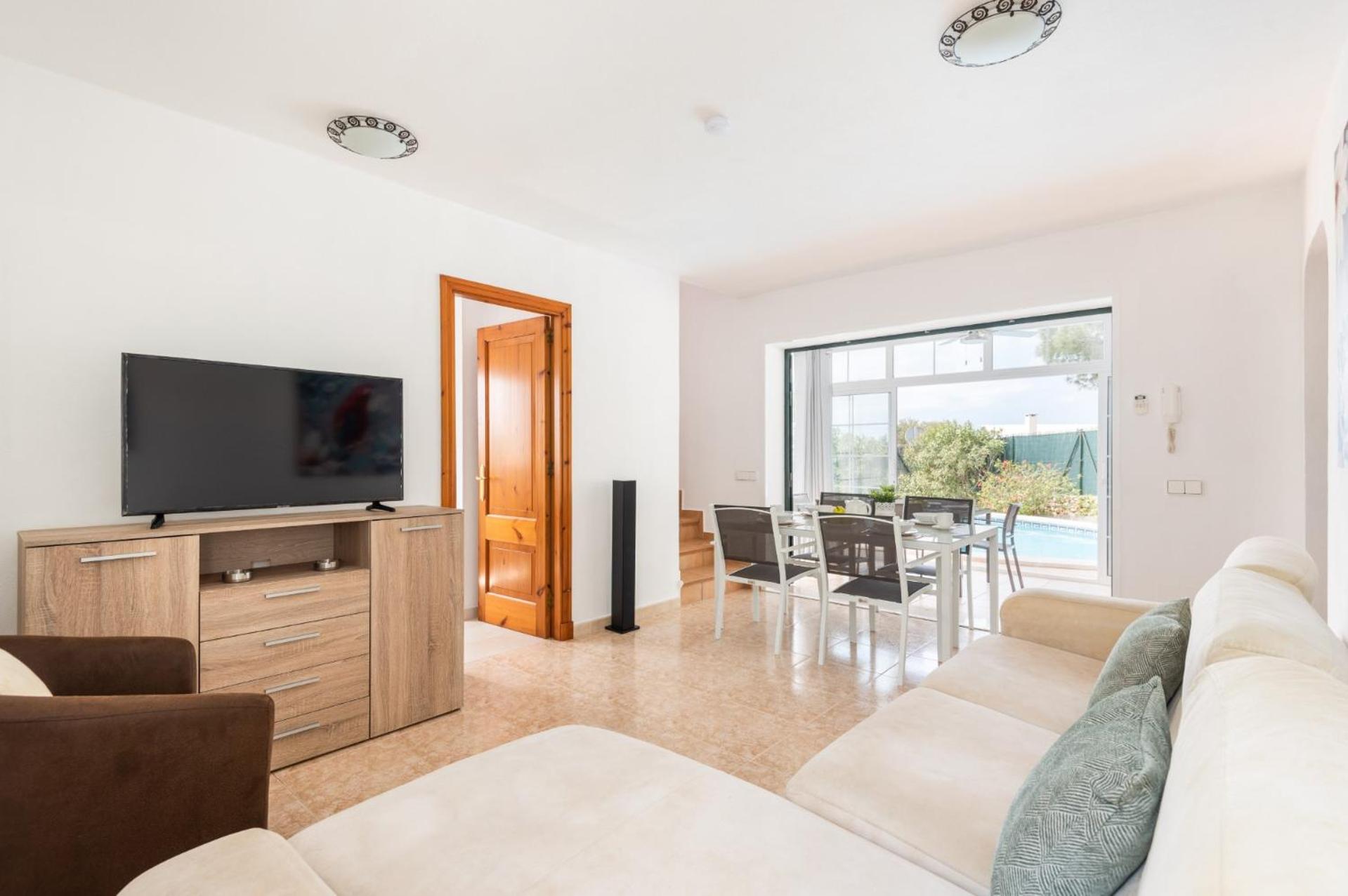 Villa de Tres Habitaciones
