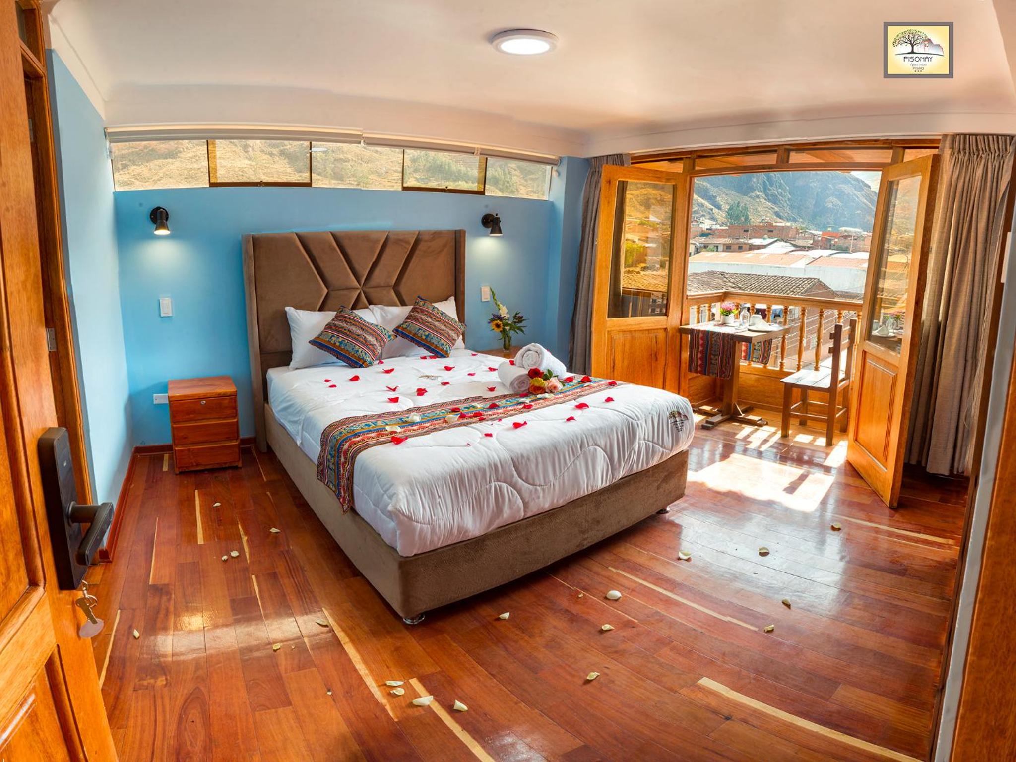 Double Room with Balcony photo 3