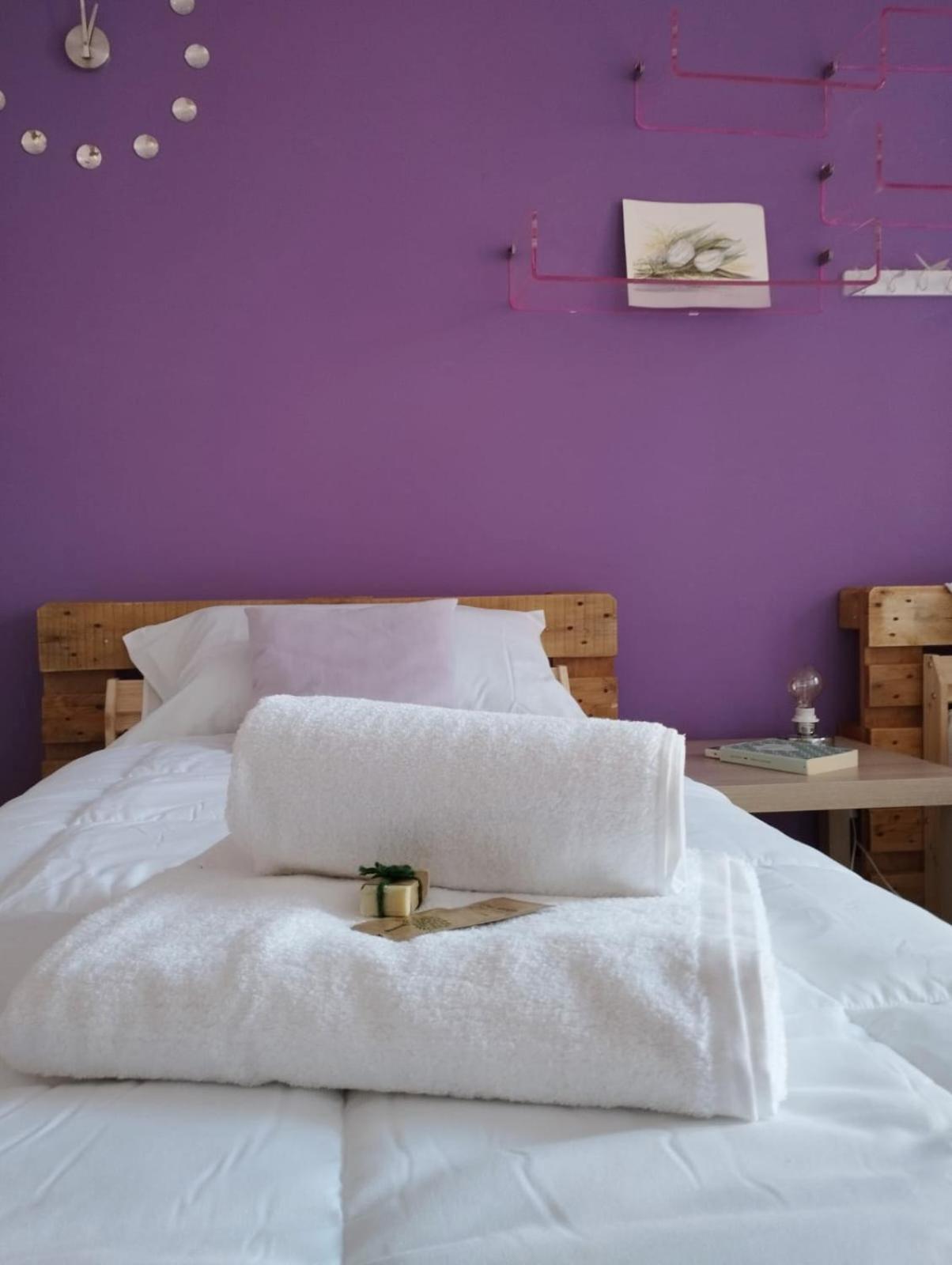 Twin Room with Balcony photo 3