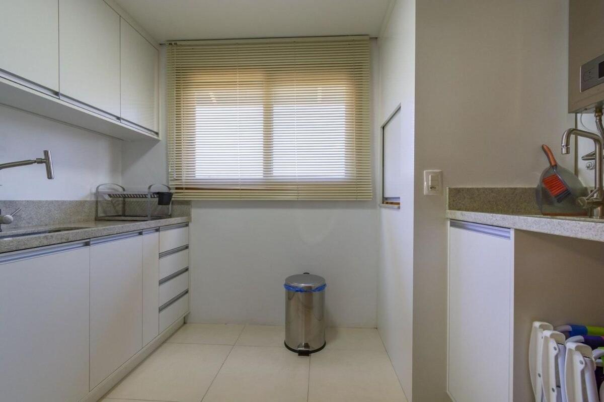 Two-Bedroom Apartment photo 2