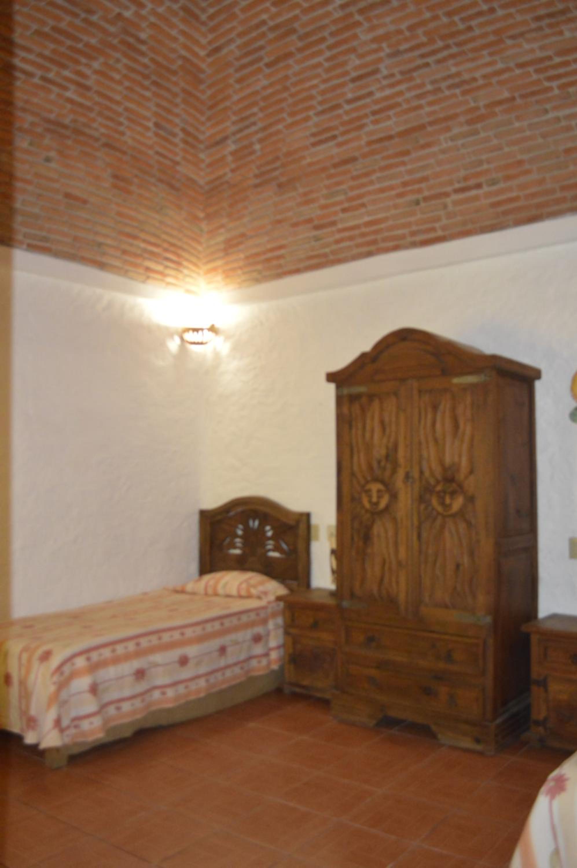Double Room With Private Bathroom photo 3