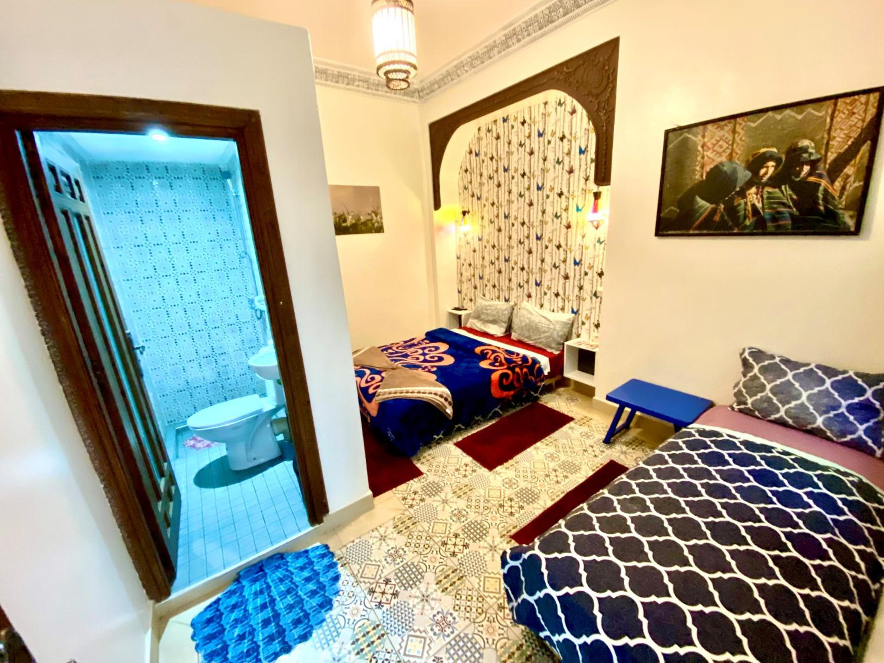 Double Room - Photo 11