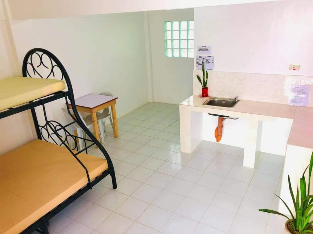 Family Room with Private Bathroom - Photo 1