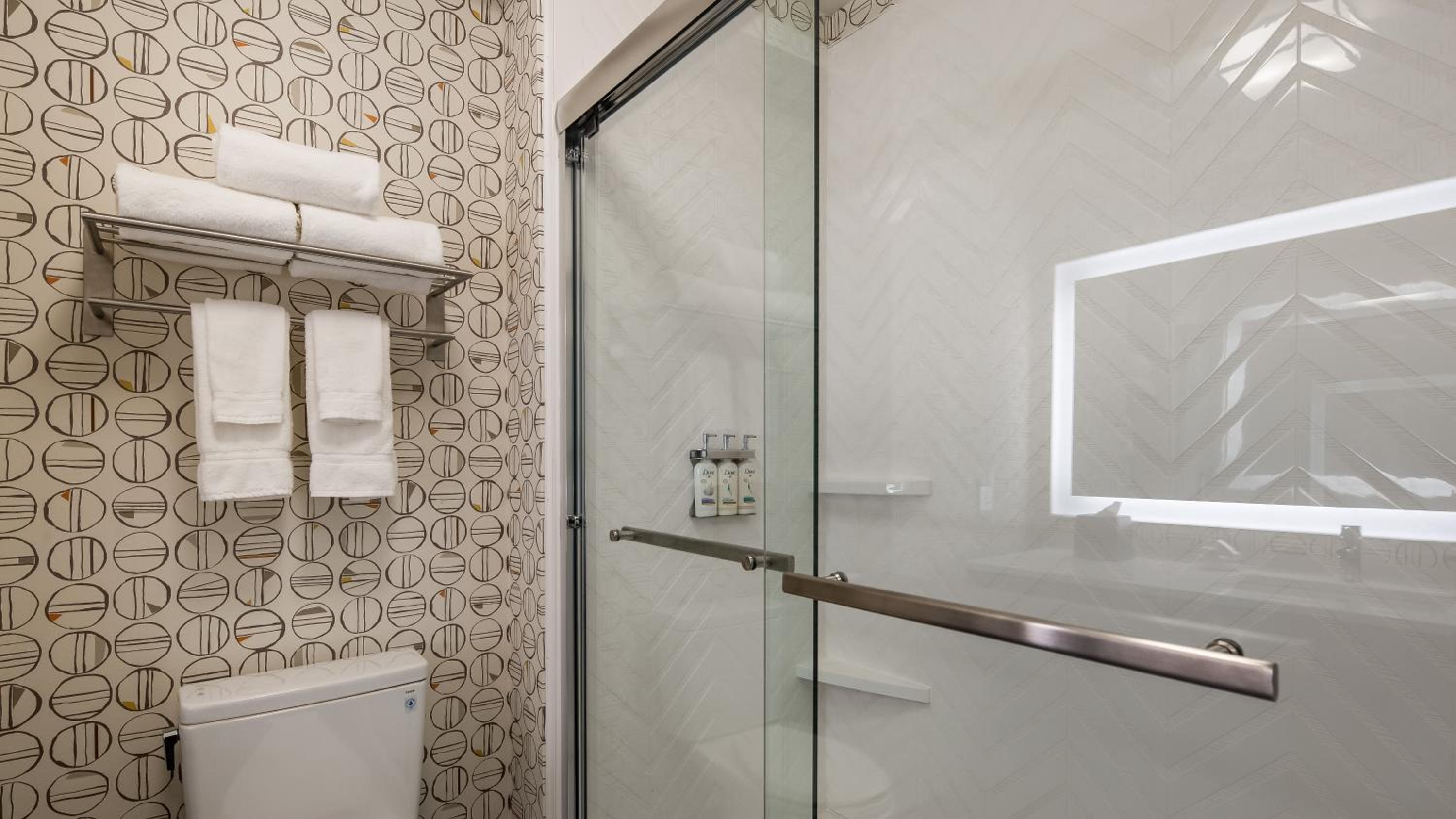 Standard King Room - Photo 1