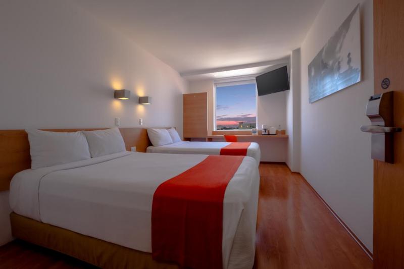 Quadruple Room - Non Smoking photo 3
