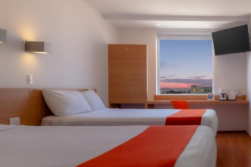 Quadruple Room - Non Smoking photo 2