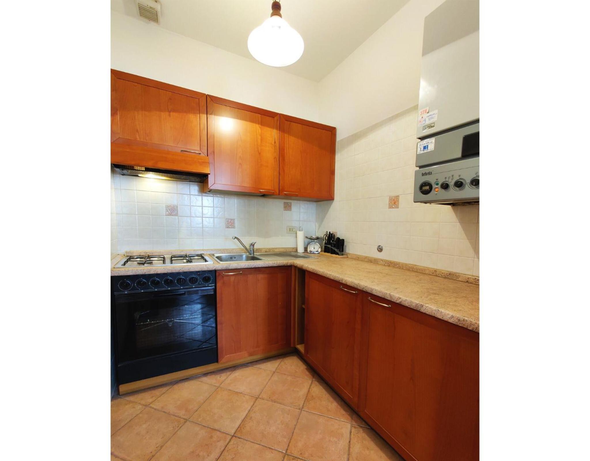 Apartment photo 3
