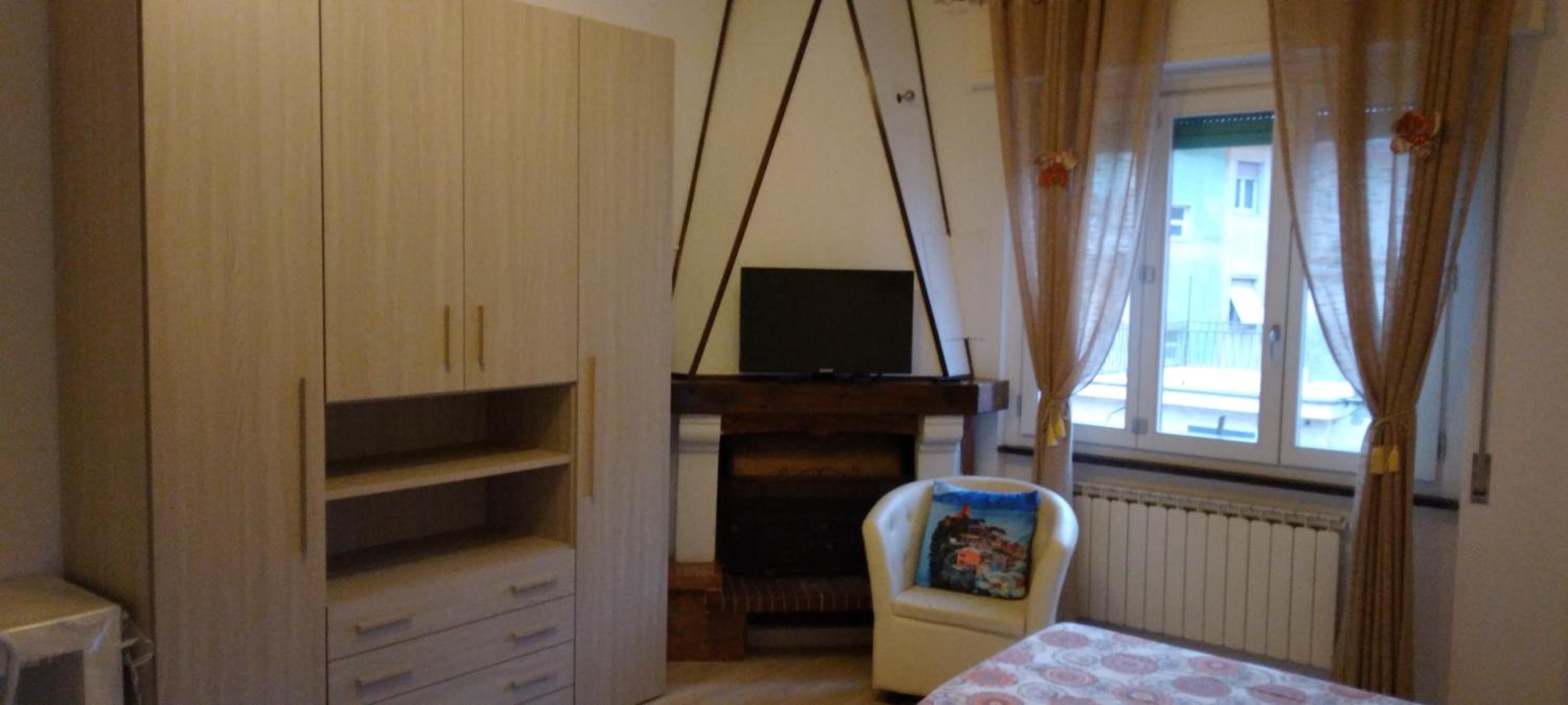 One-Bedroom Apartment photo 3
