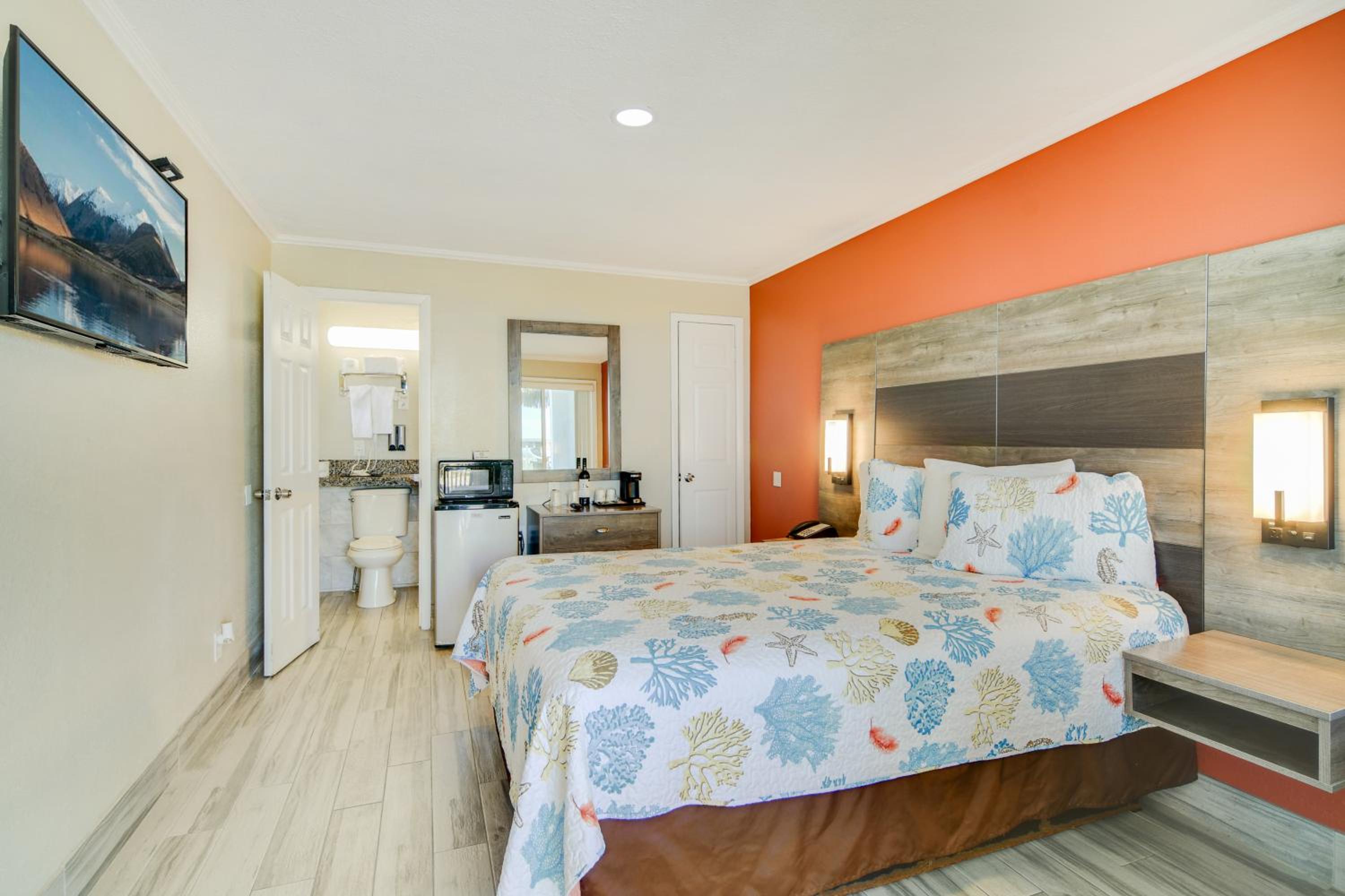 Queen Room with Sea View photo 1