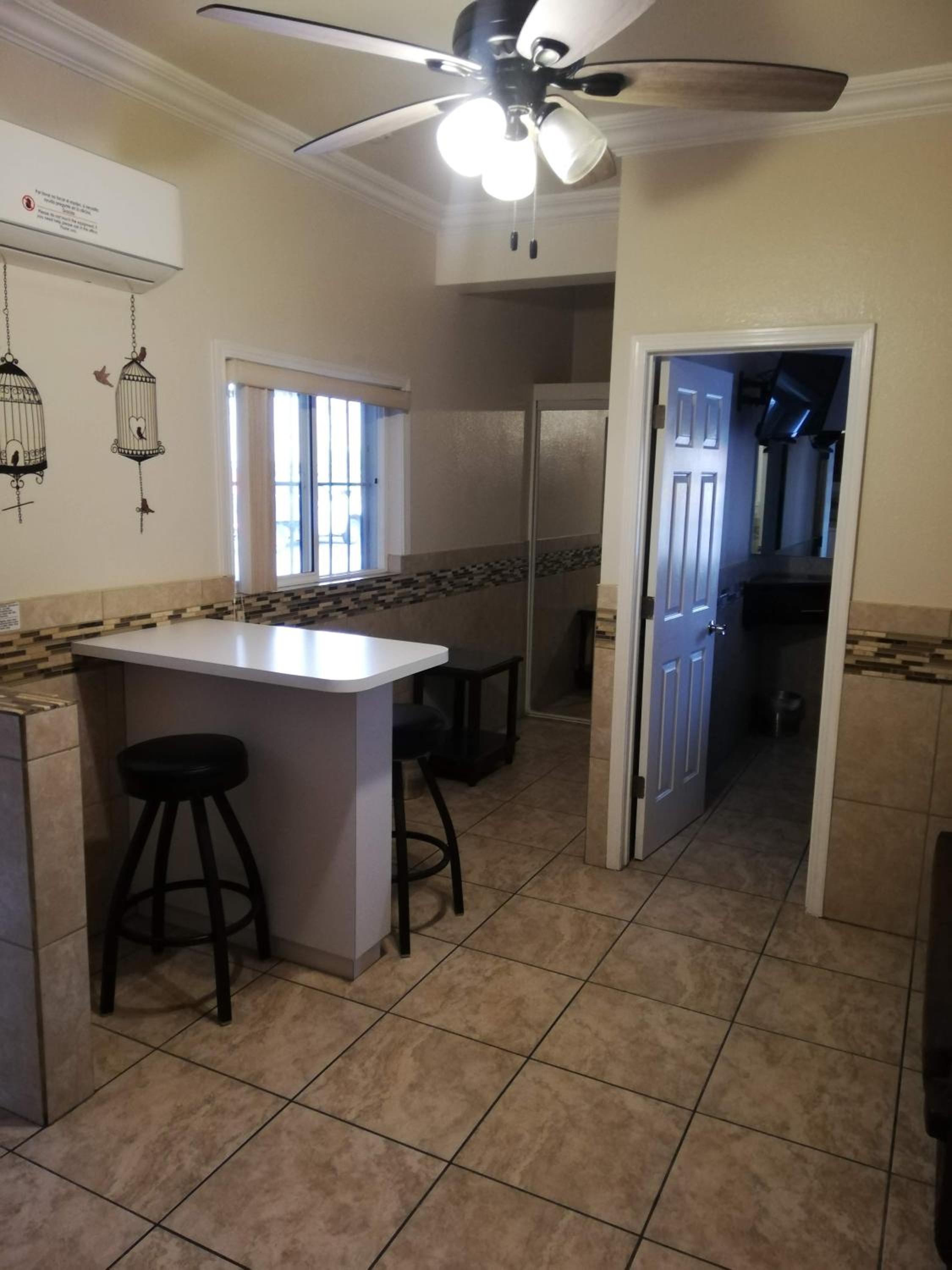 Apartment - Ground Floor photo 2