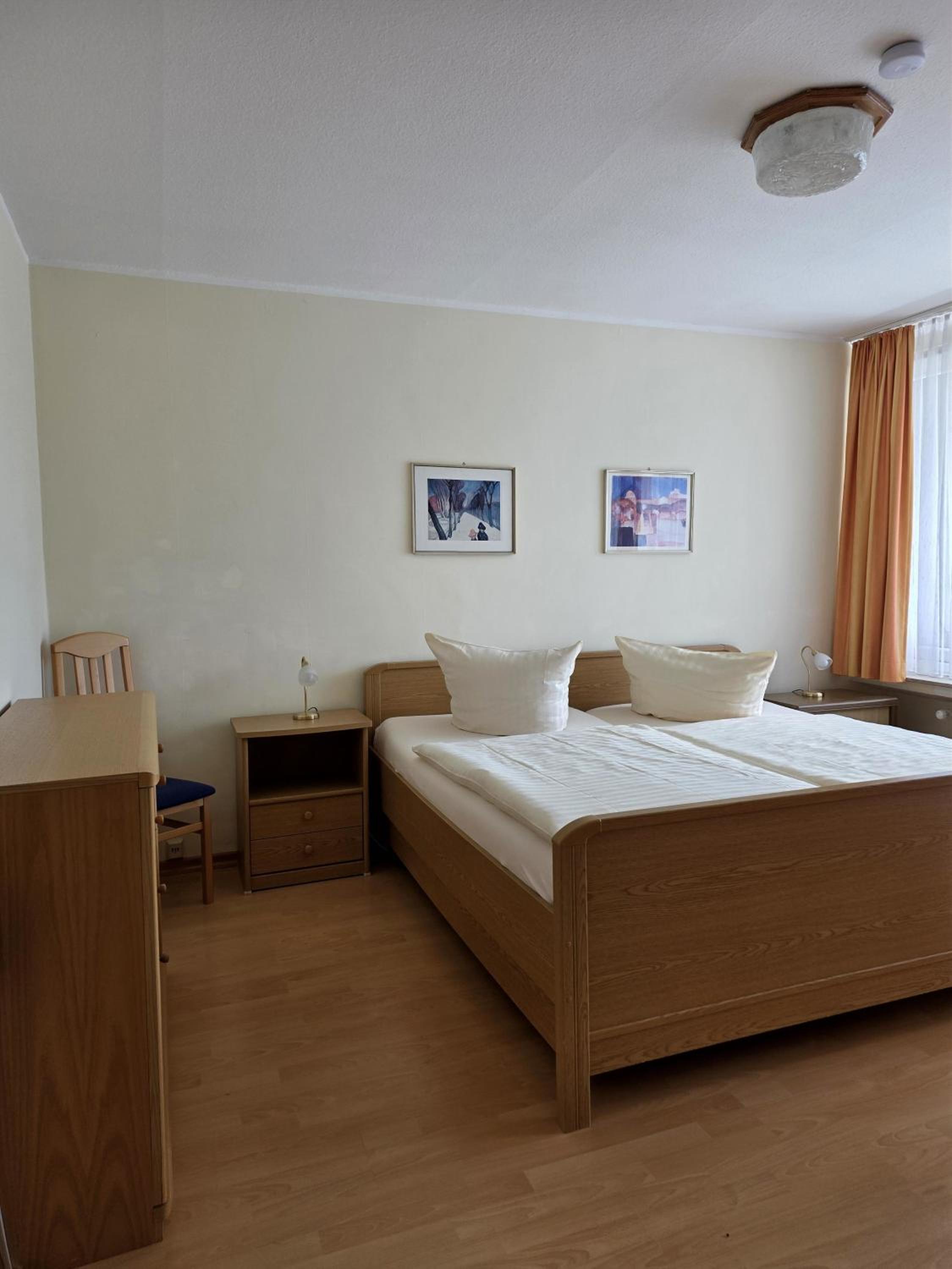 One-Bedroom Apartment with Balcony
