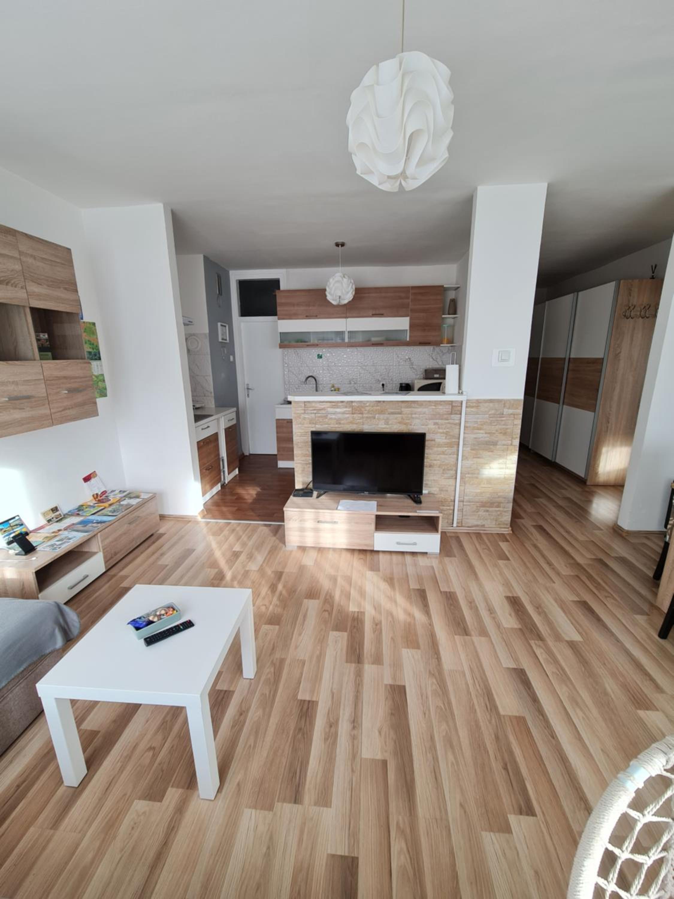 One-Bedroom Apartment - Photo 56