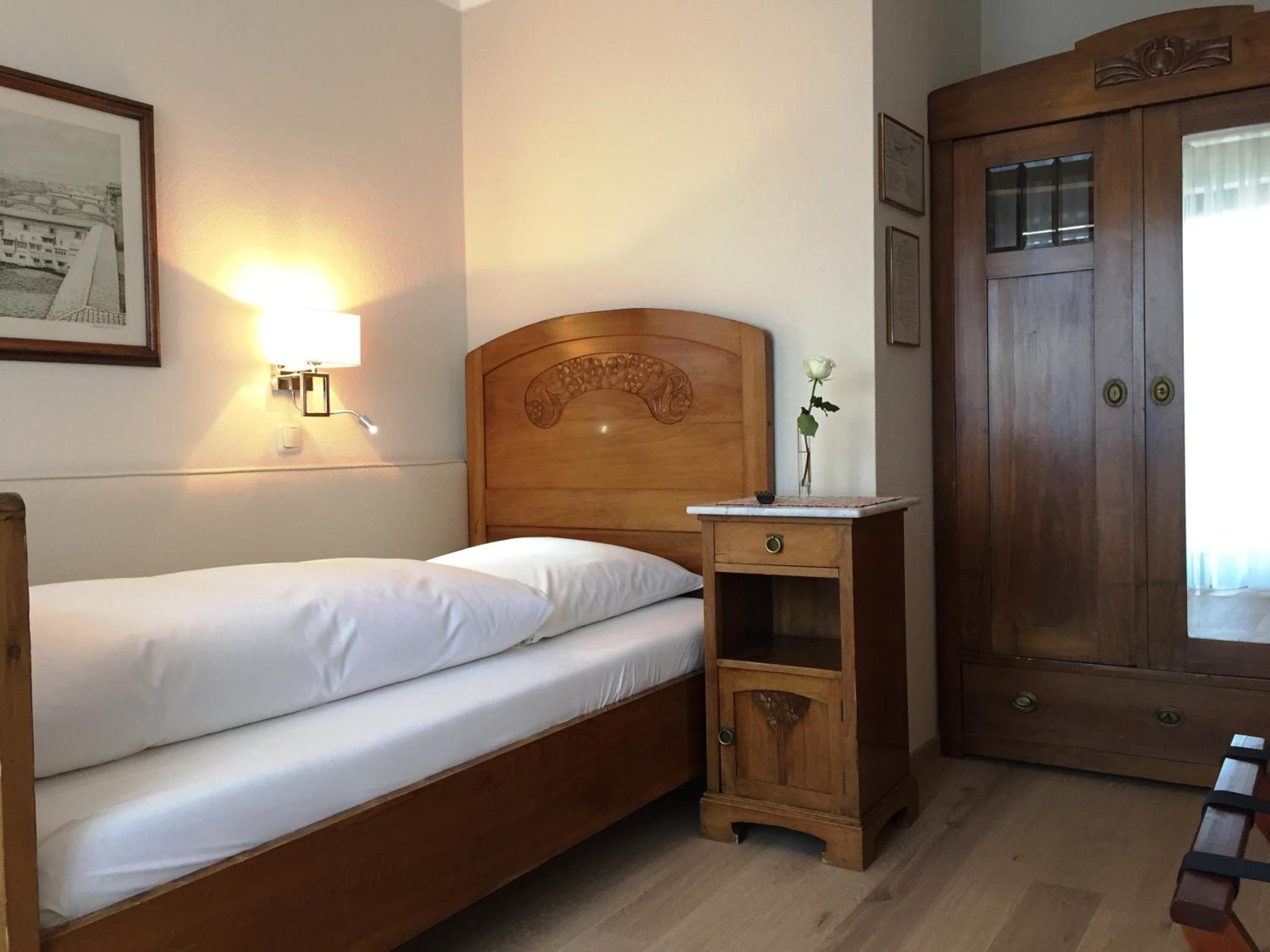 Standard Single Room