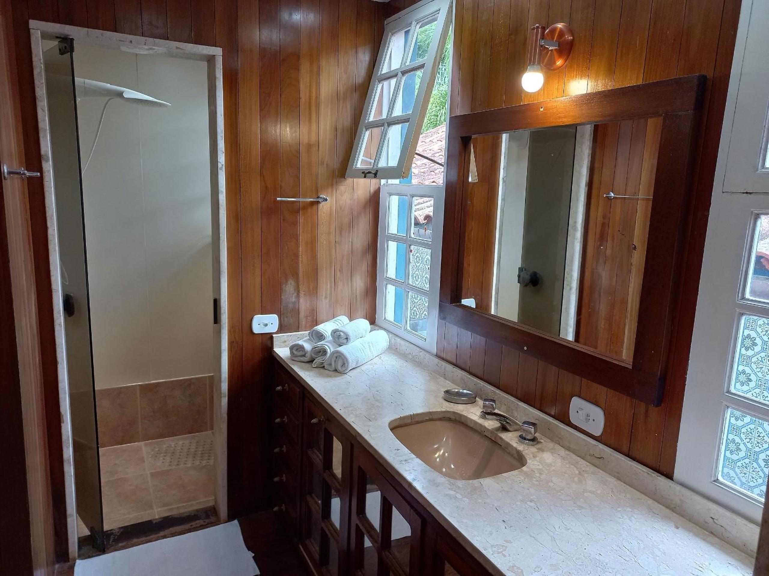Suite with Pool View photo 3