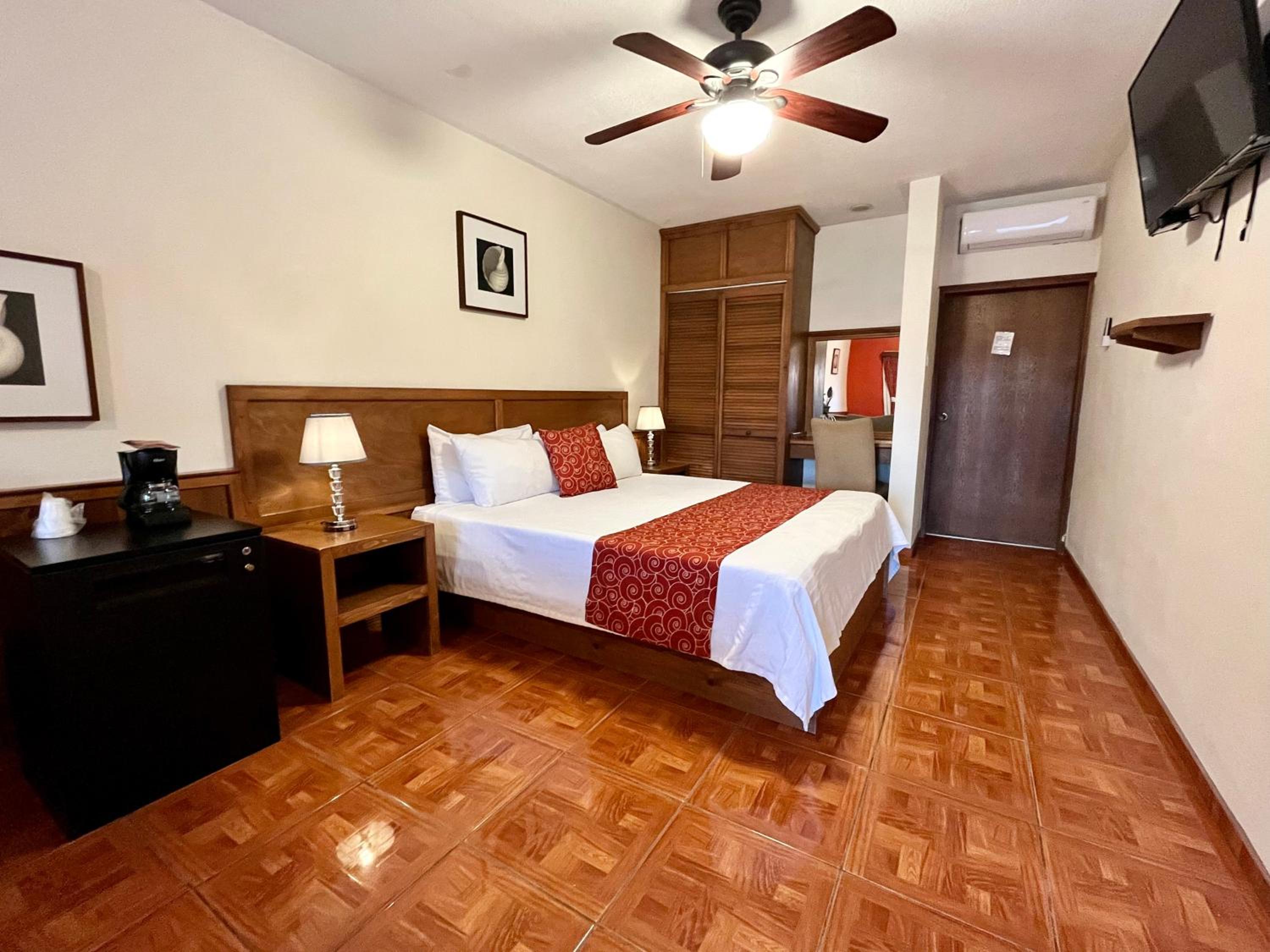Master Suite photo 2