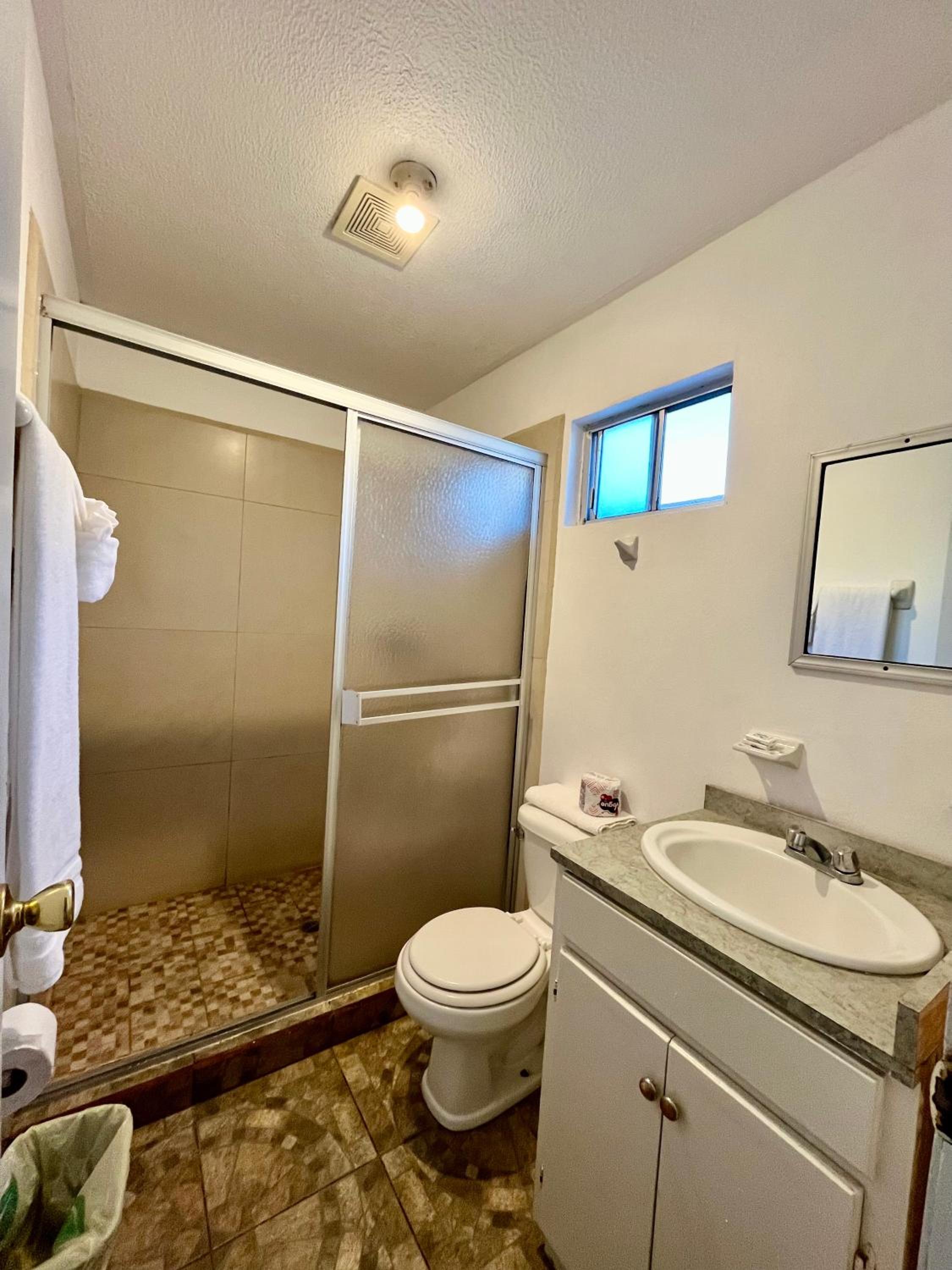 Standard Double Room with Two Double Beds photo 2
