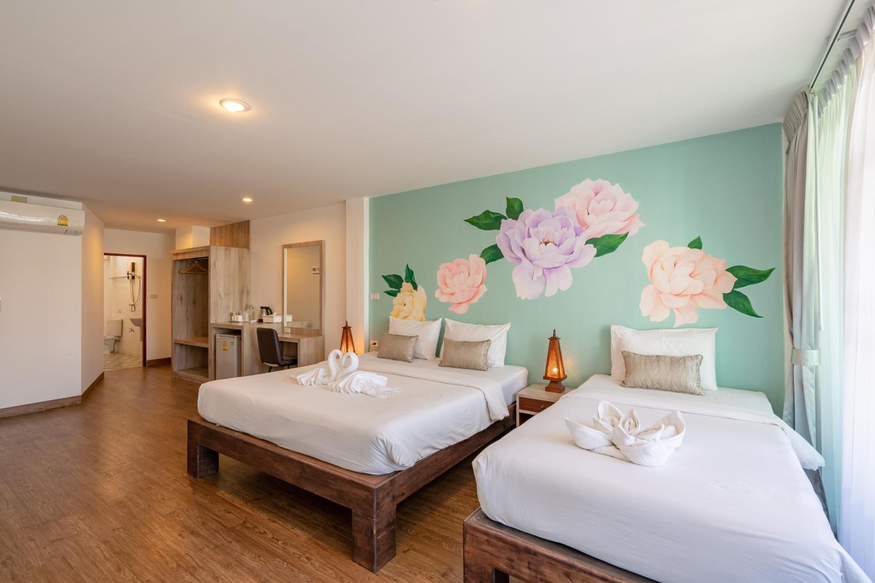 Deluxe Triple Room