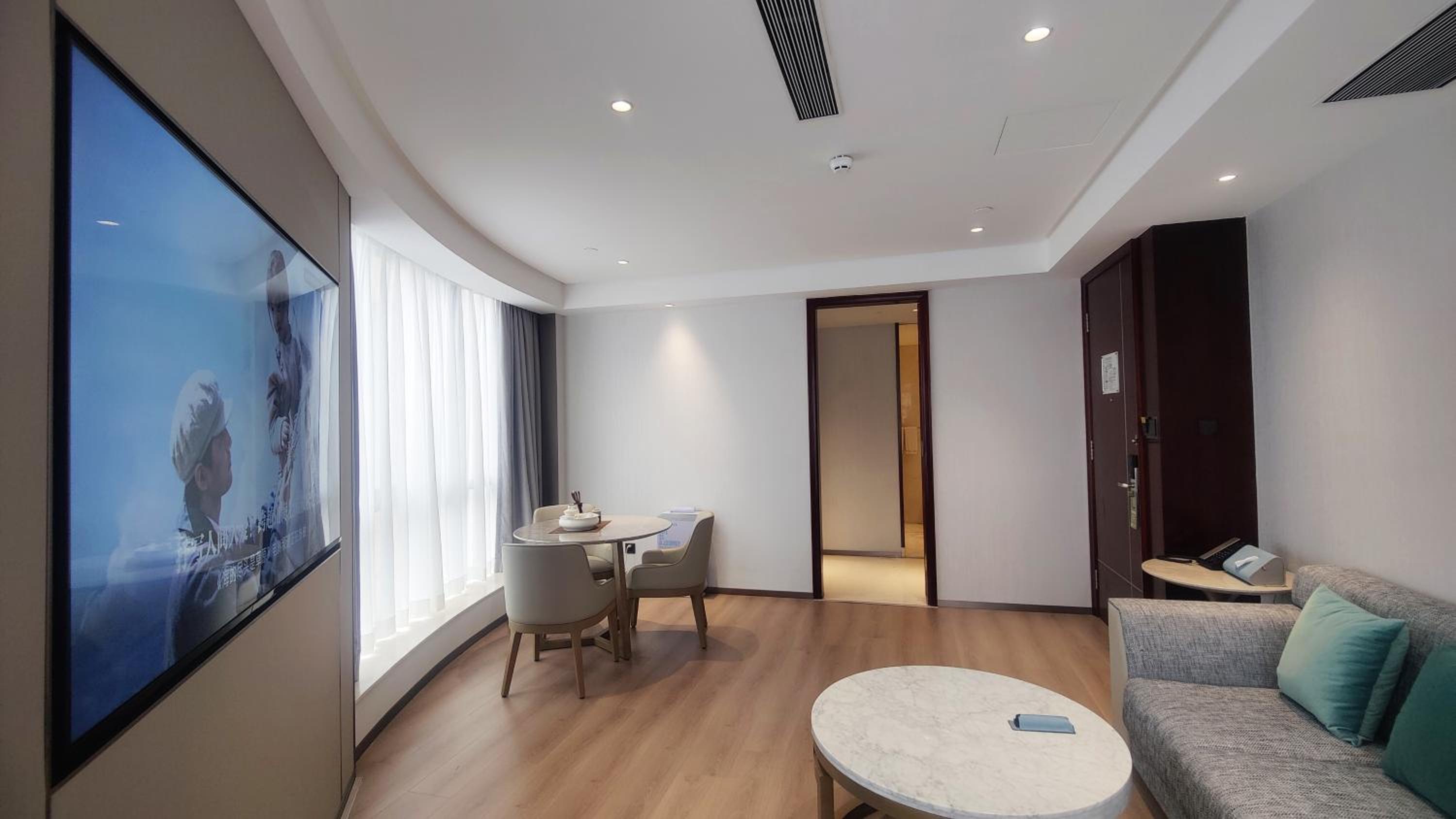 Victoria Suite - Photo 9