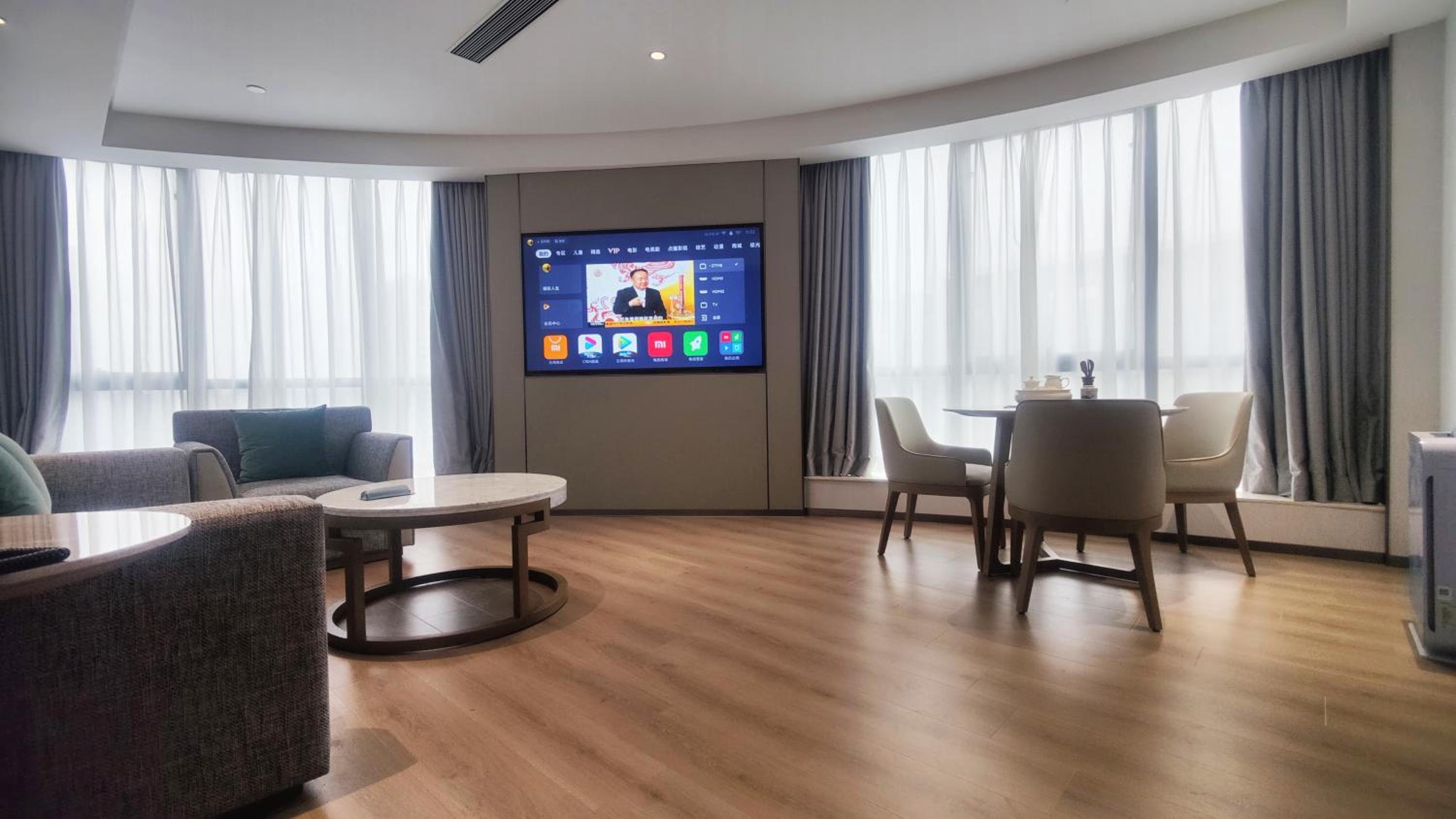 Victoria Suite - Photo 8