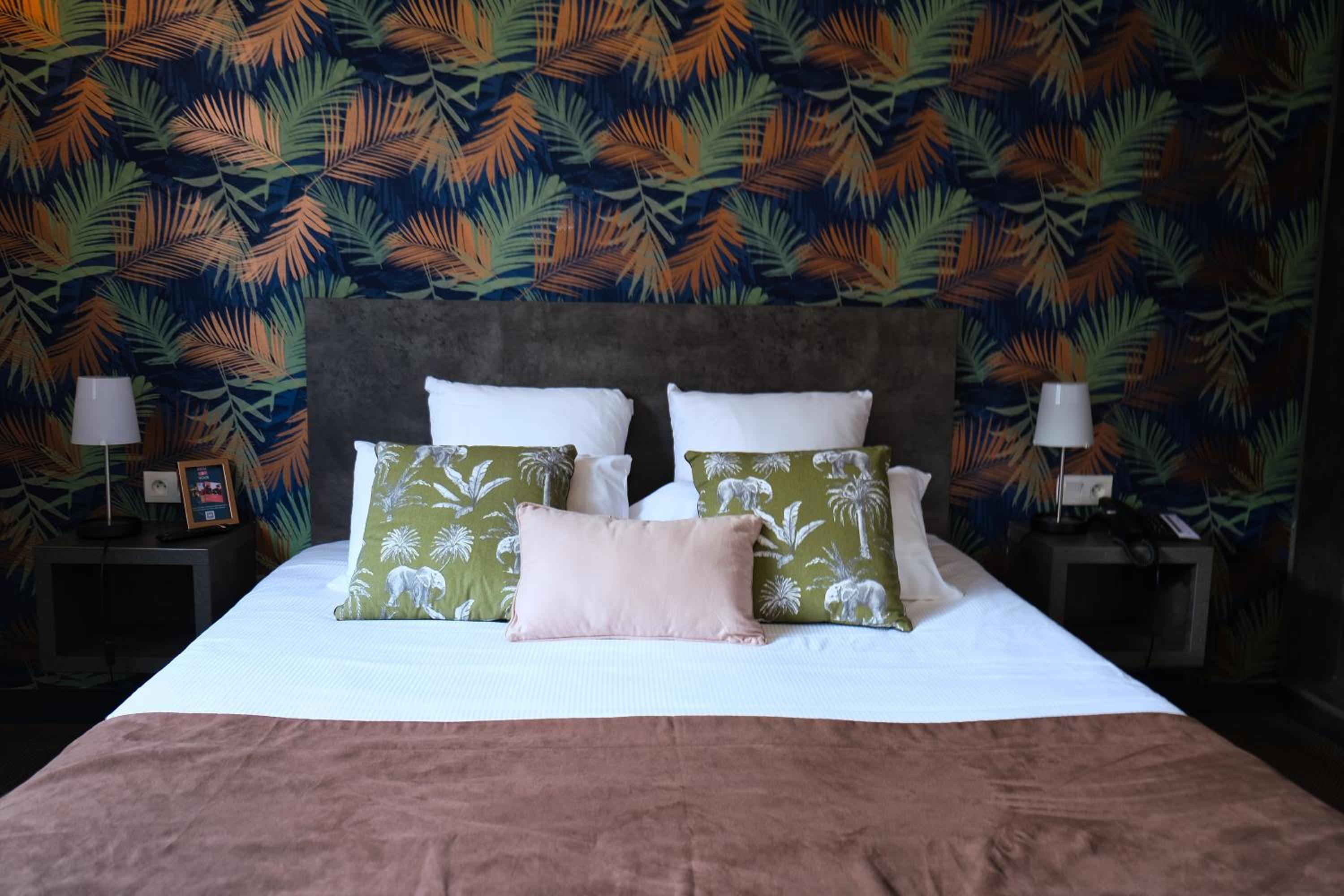 Superior Double Room - Club Level photo 3