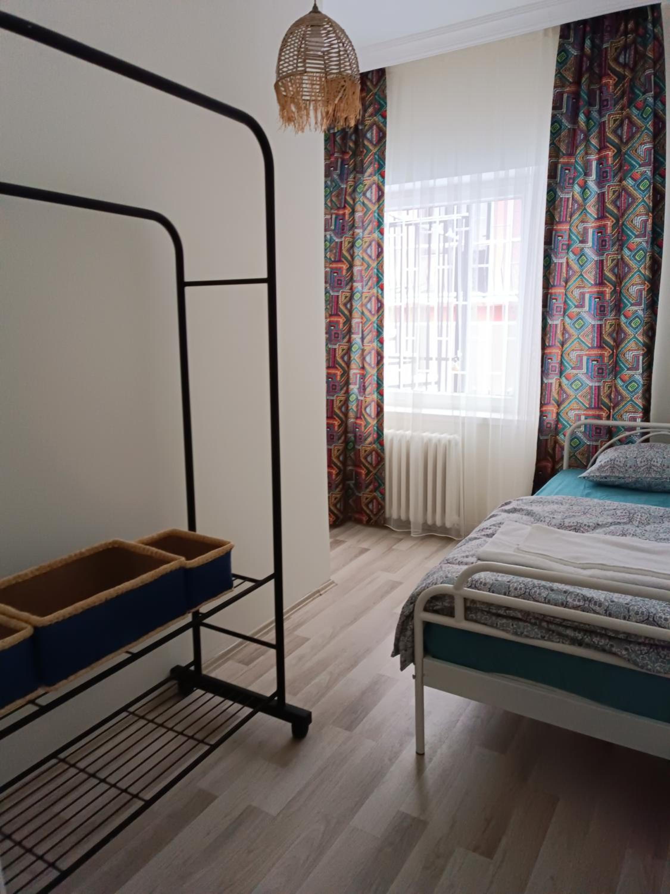Single Room with Bathroom photo 3