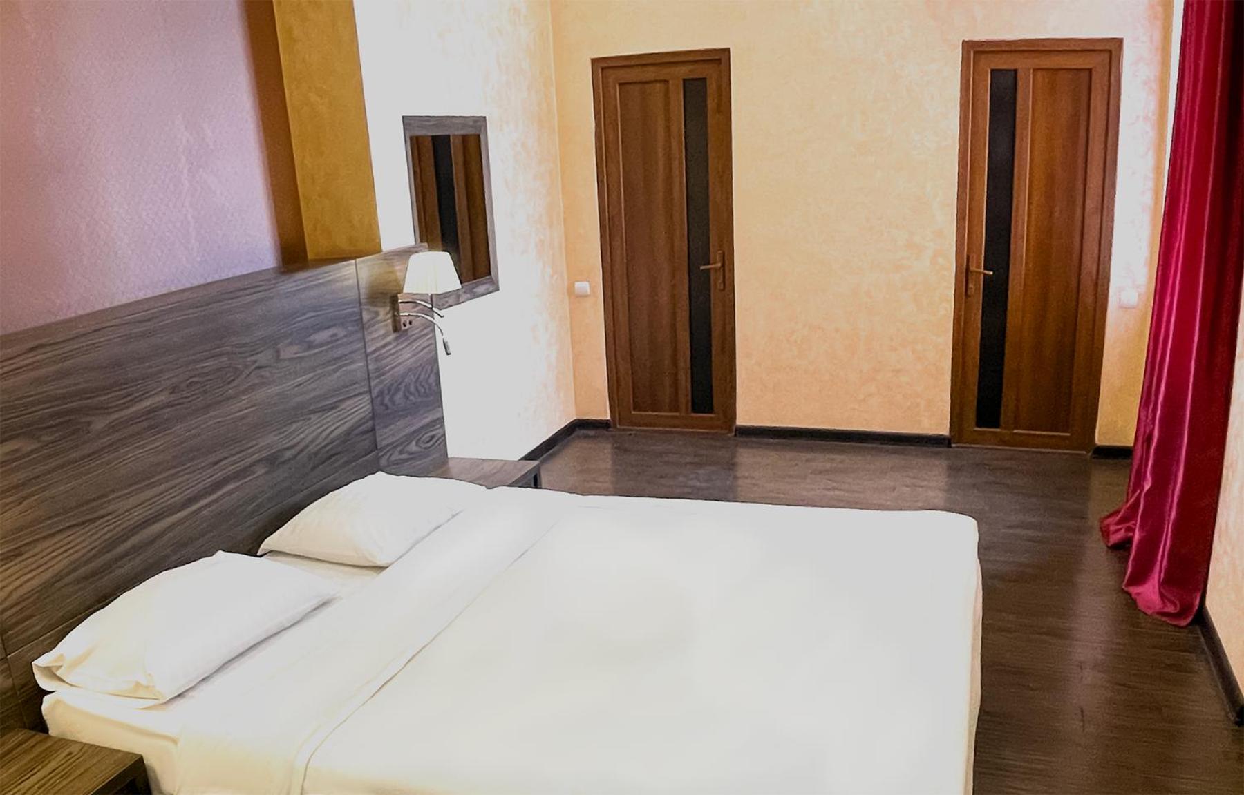 Deluxe Double Room photo 2