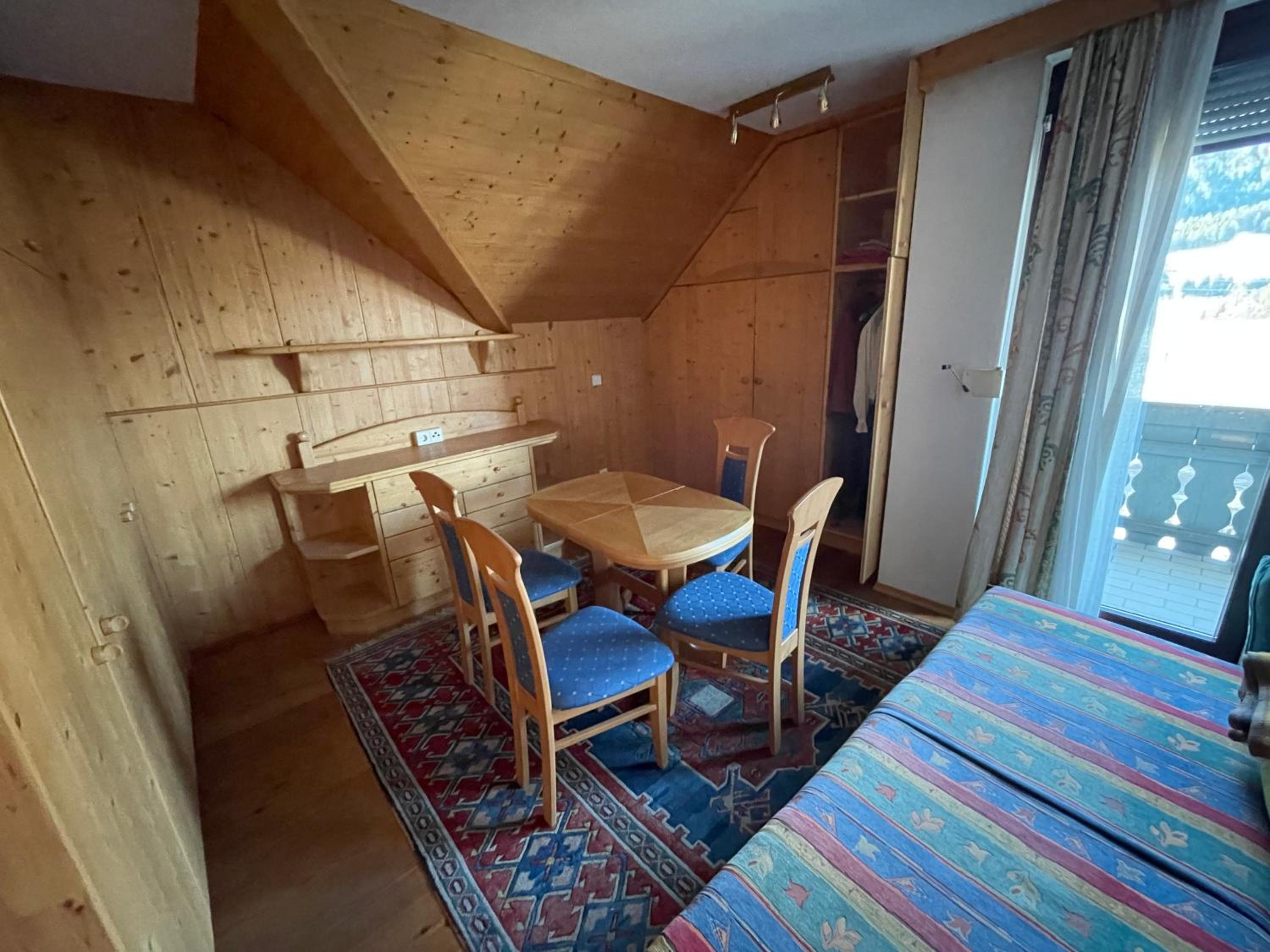 Four-Bedroom House photo 1