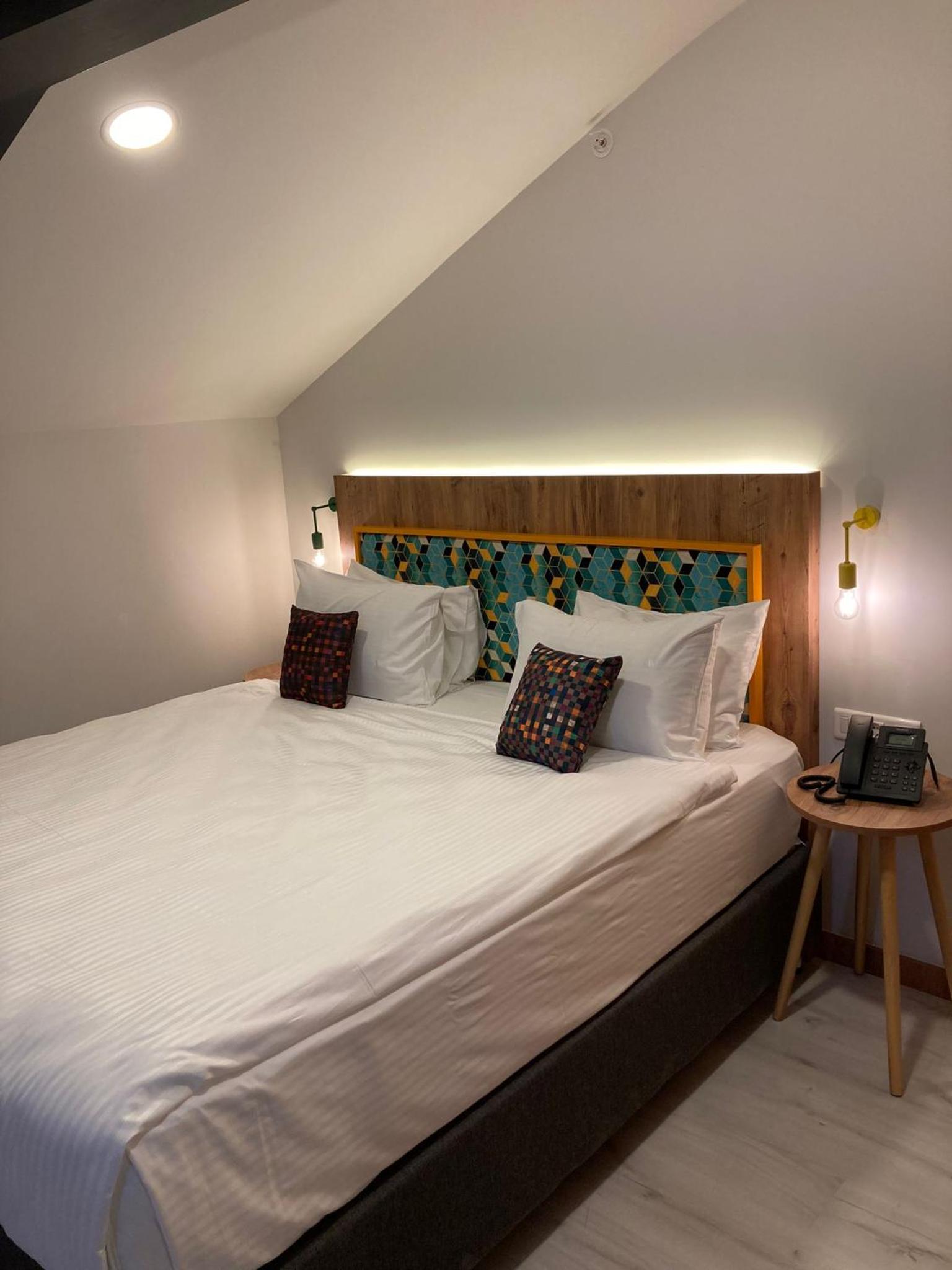 Suite with Balcony photo 1
