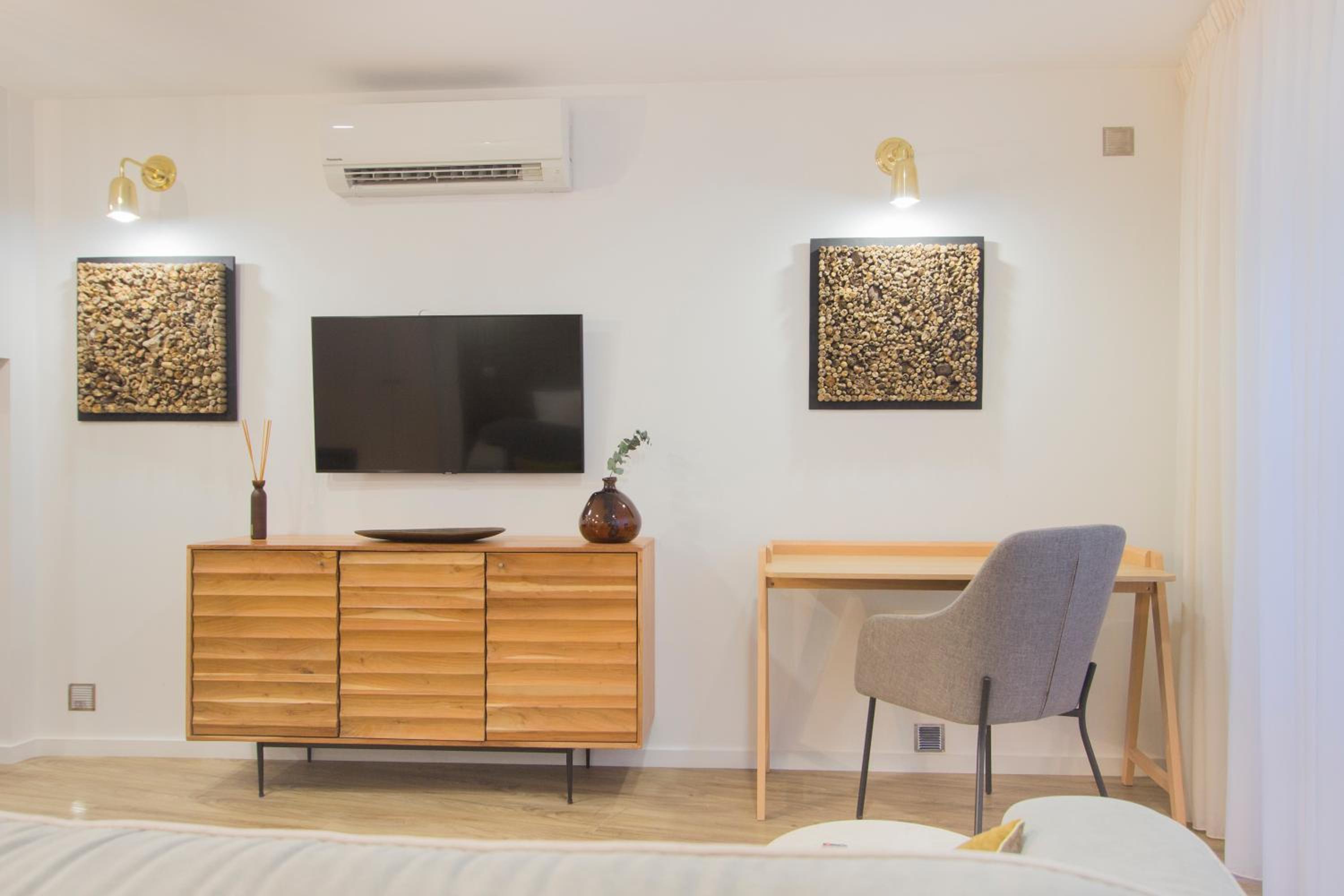Studio ( Ground Floor ) - Photo 3