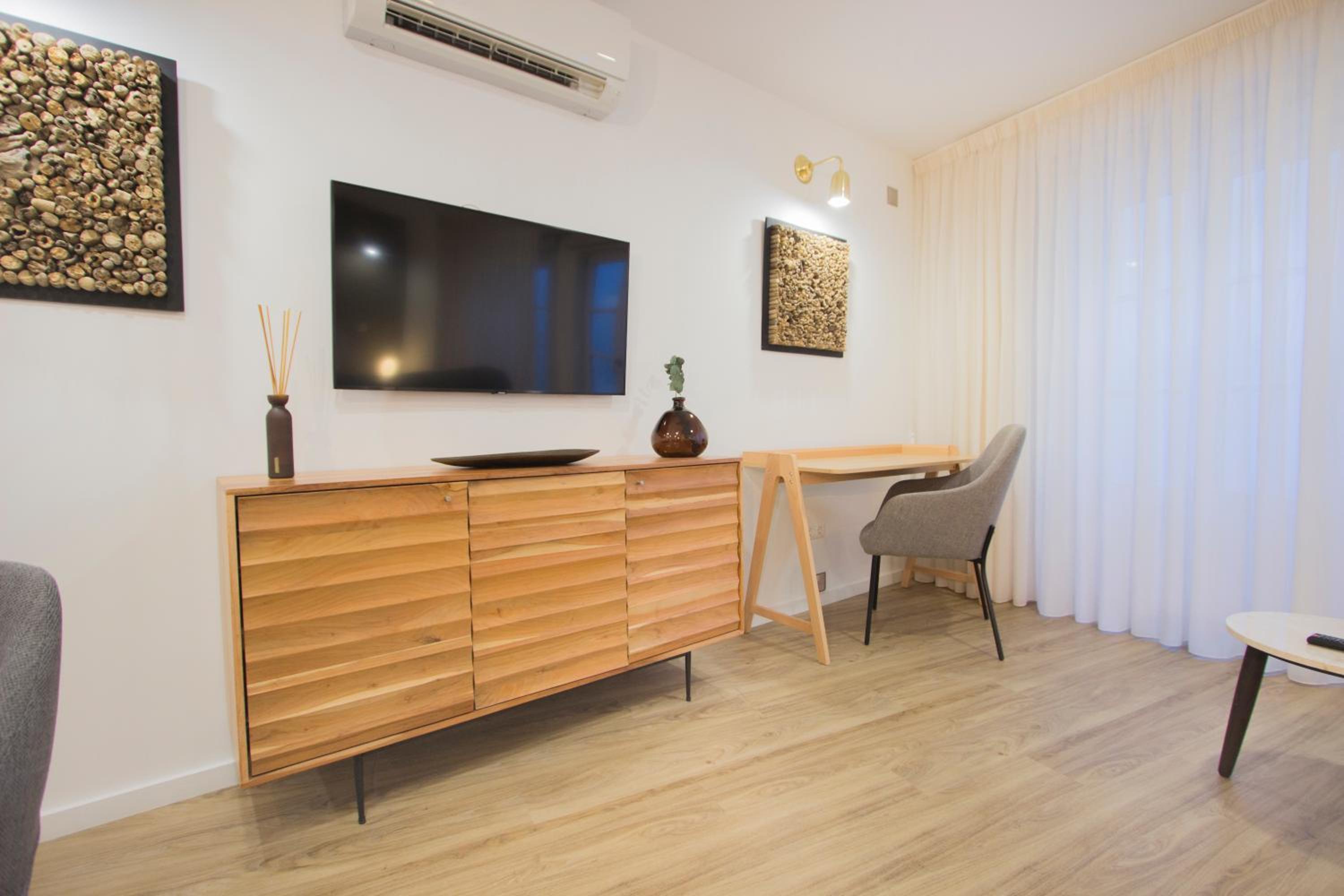 Studio ( Ground Floor ) - Photo 2