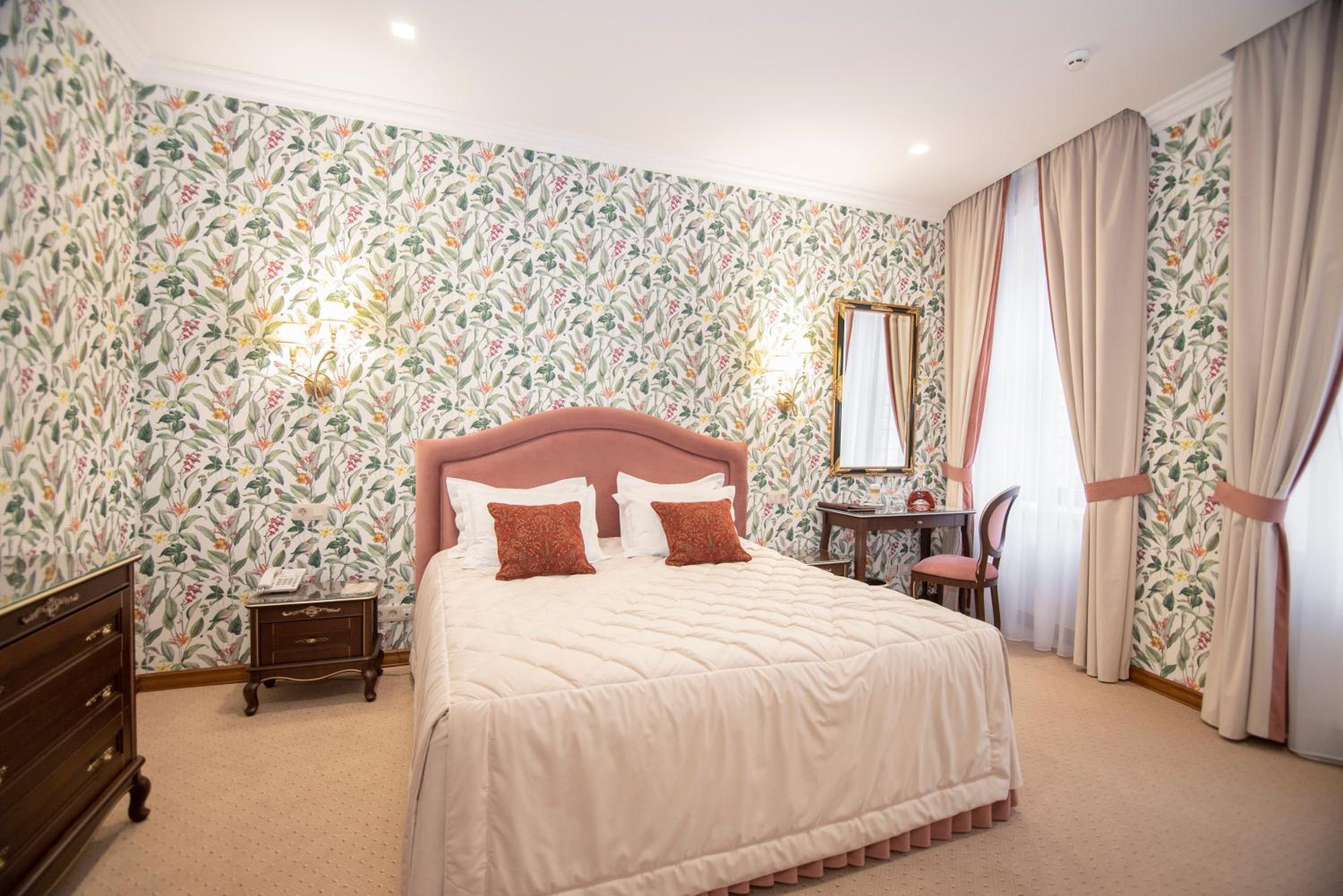 Suite photo 1