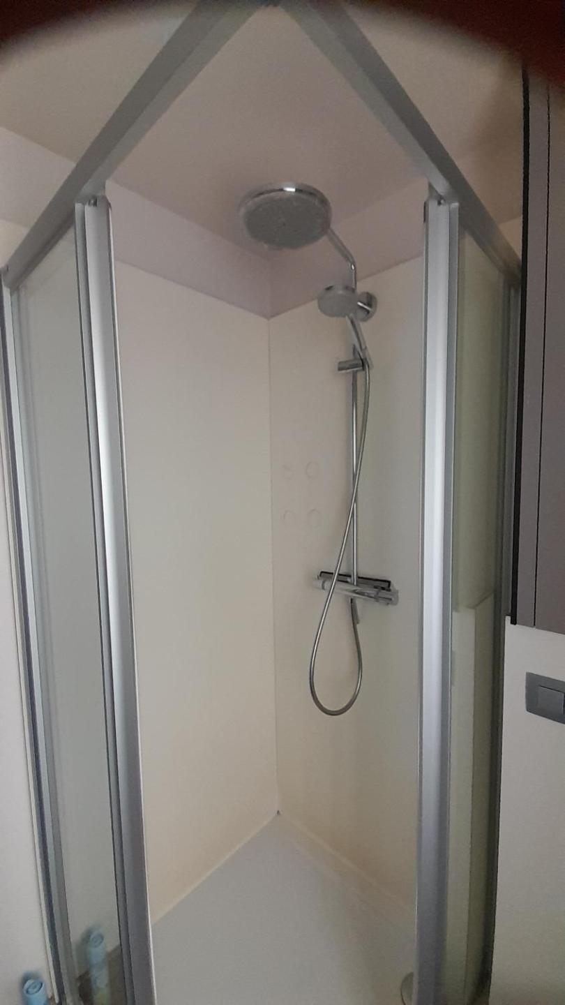 Standard Double Room with Shared Bathroom photo 2