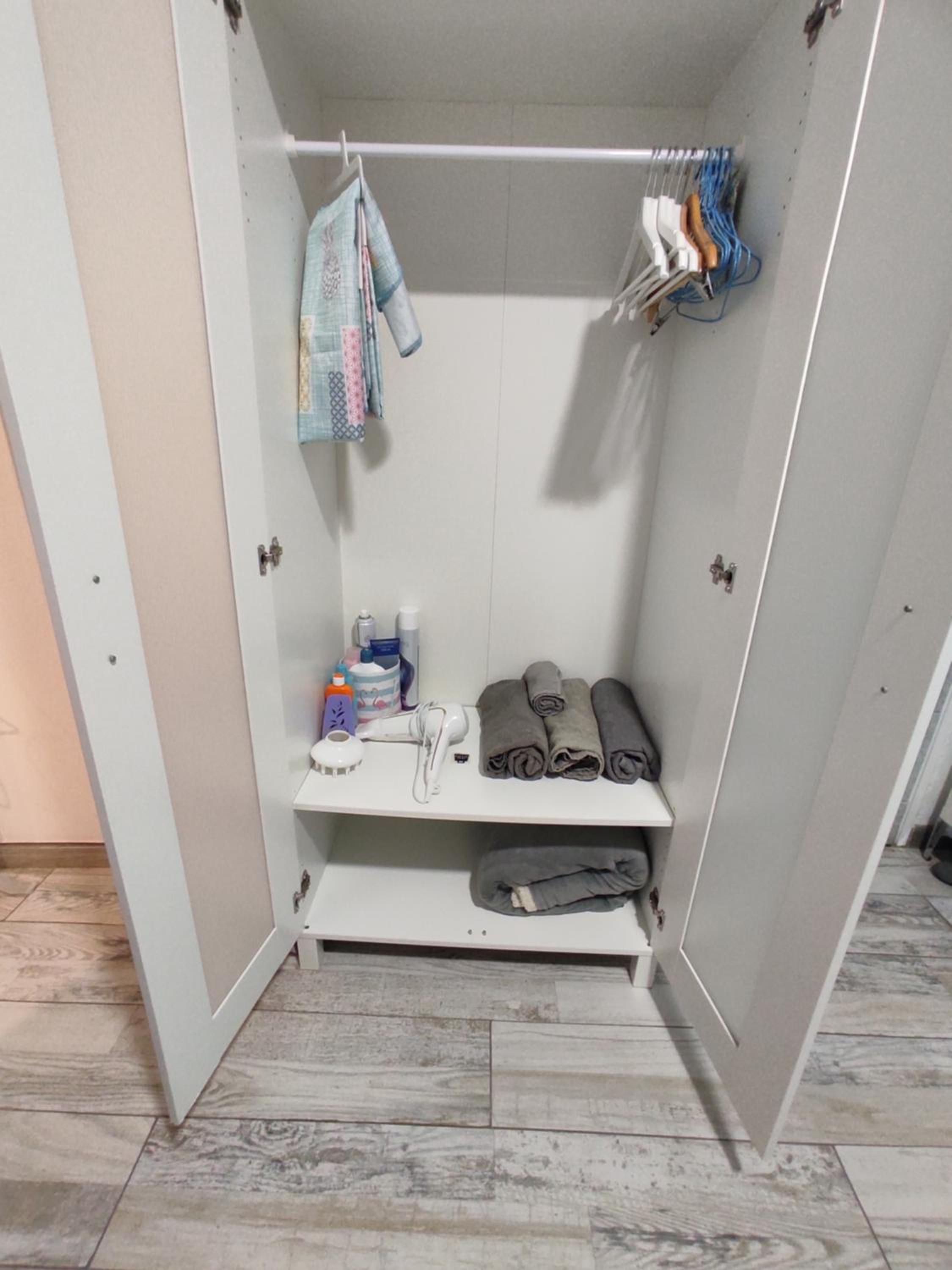 Studio Apartment - Photo 4