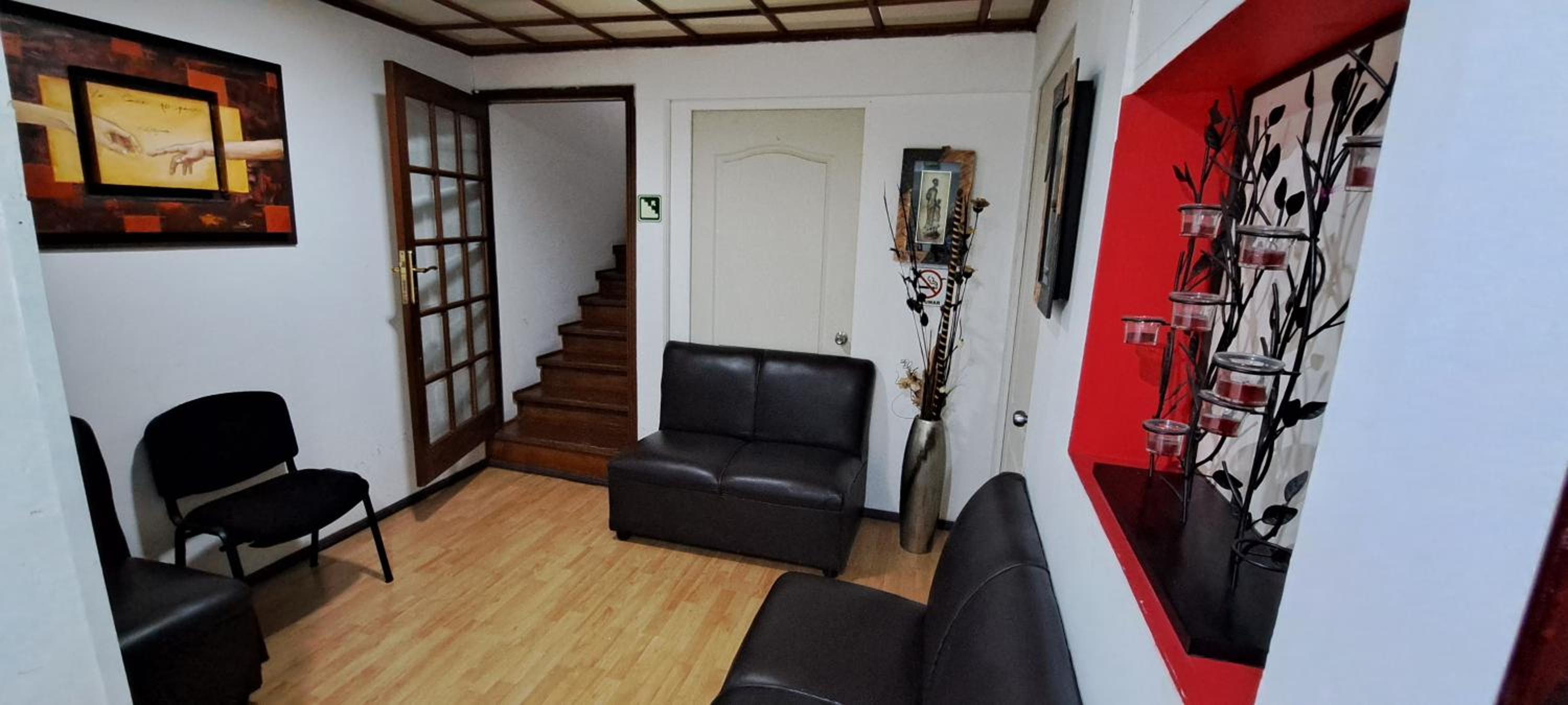 Double Room - Photo 8