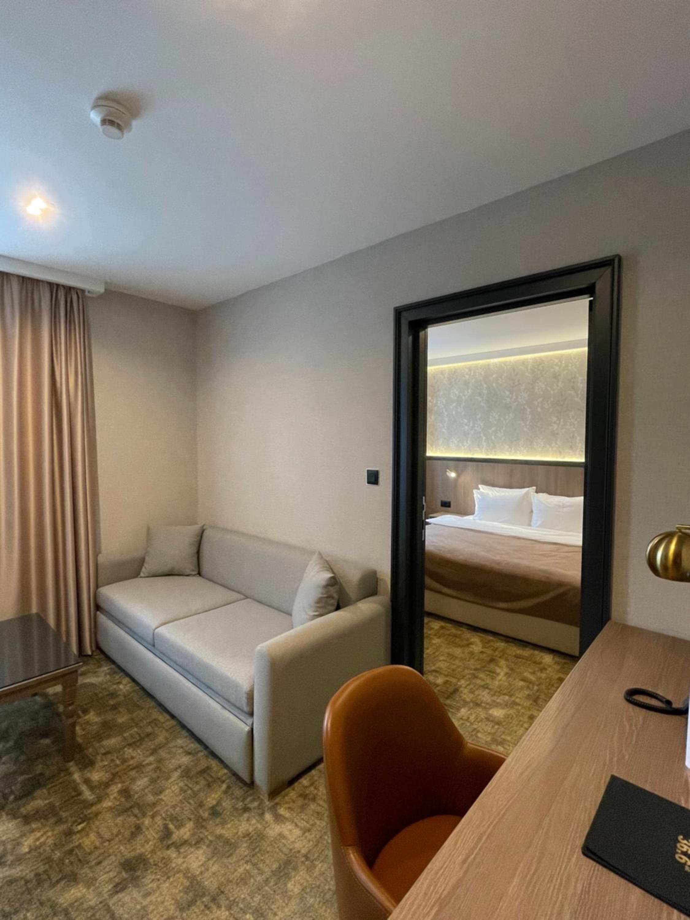 Junior Suite - Photo 1