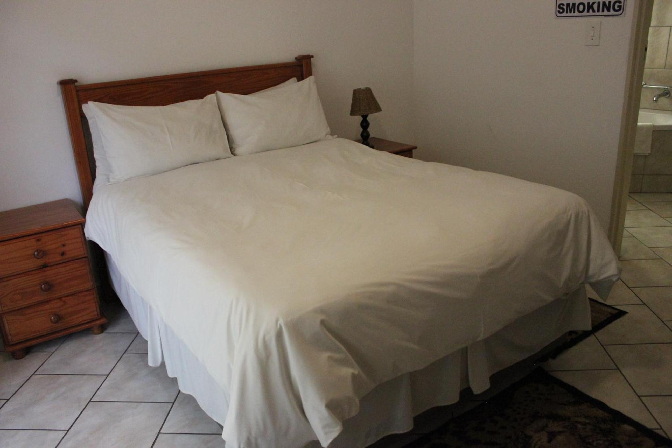 Double Room with Private Bathroom photo 1