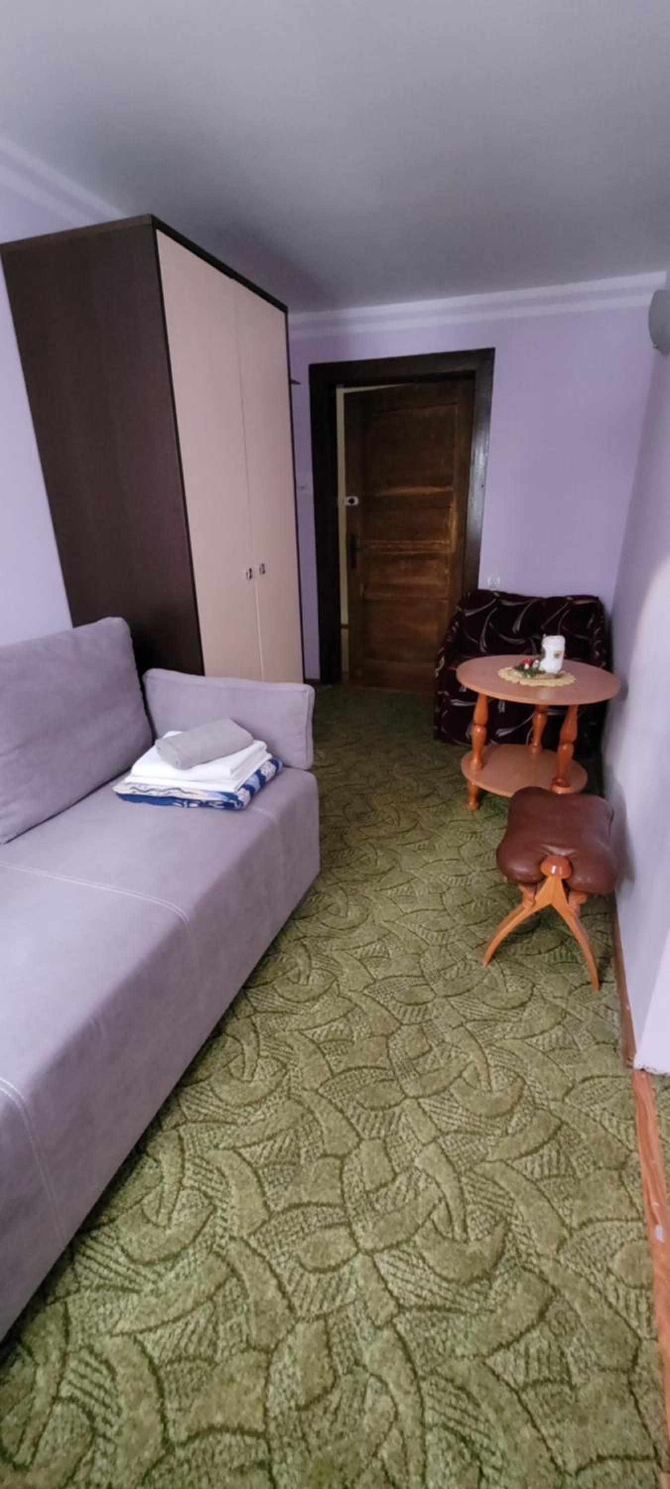 Small Double Room - Photo 2