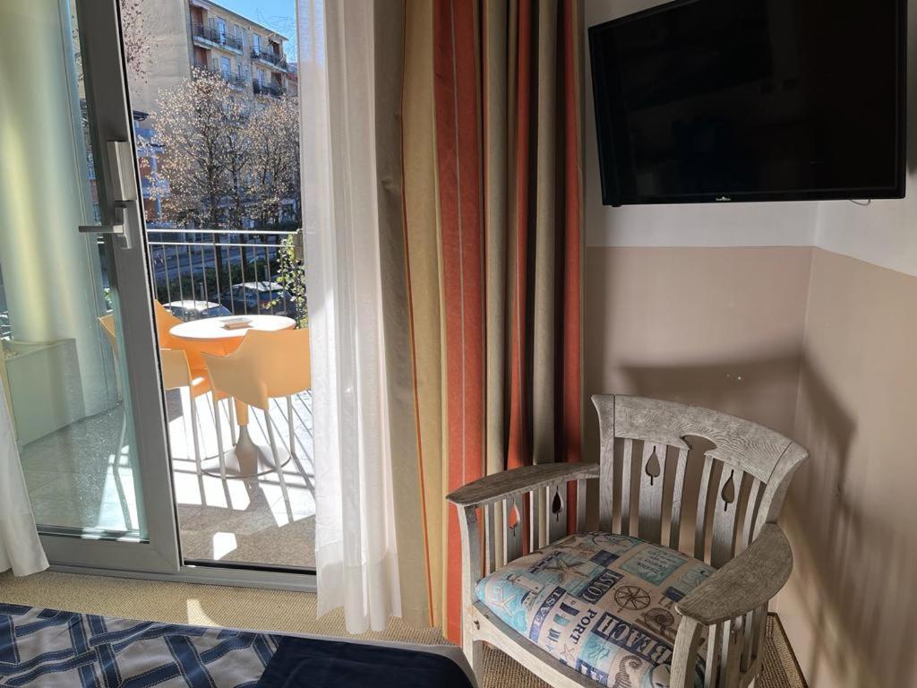 Double Room with Terrace