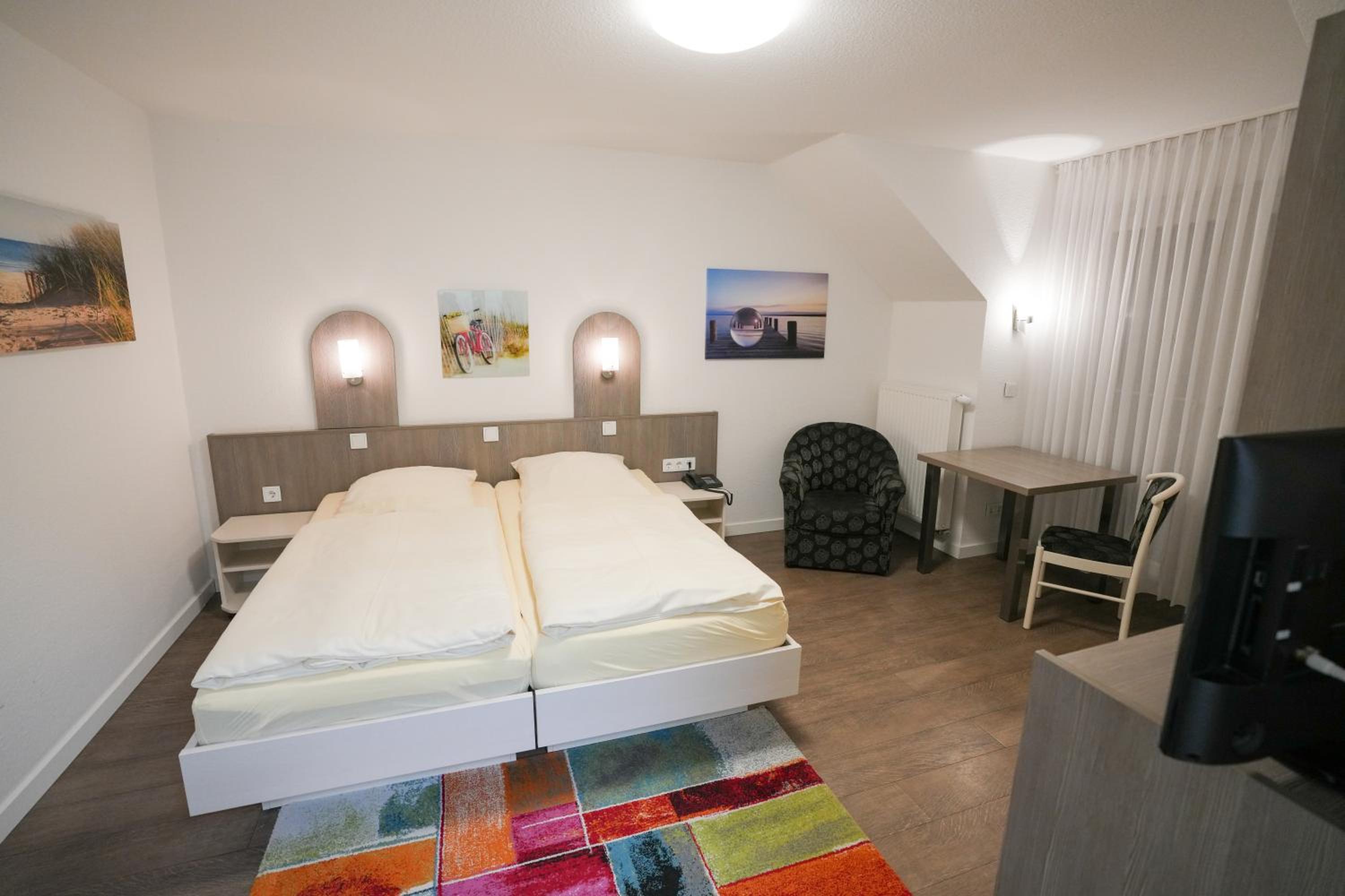 Single Room photo 1