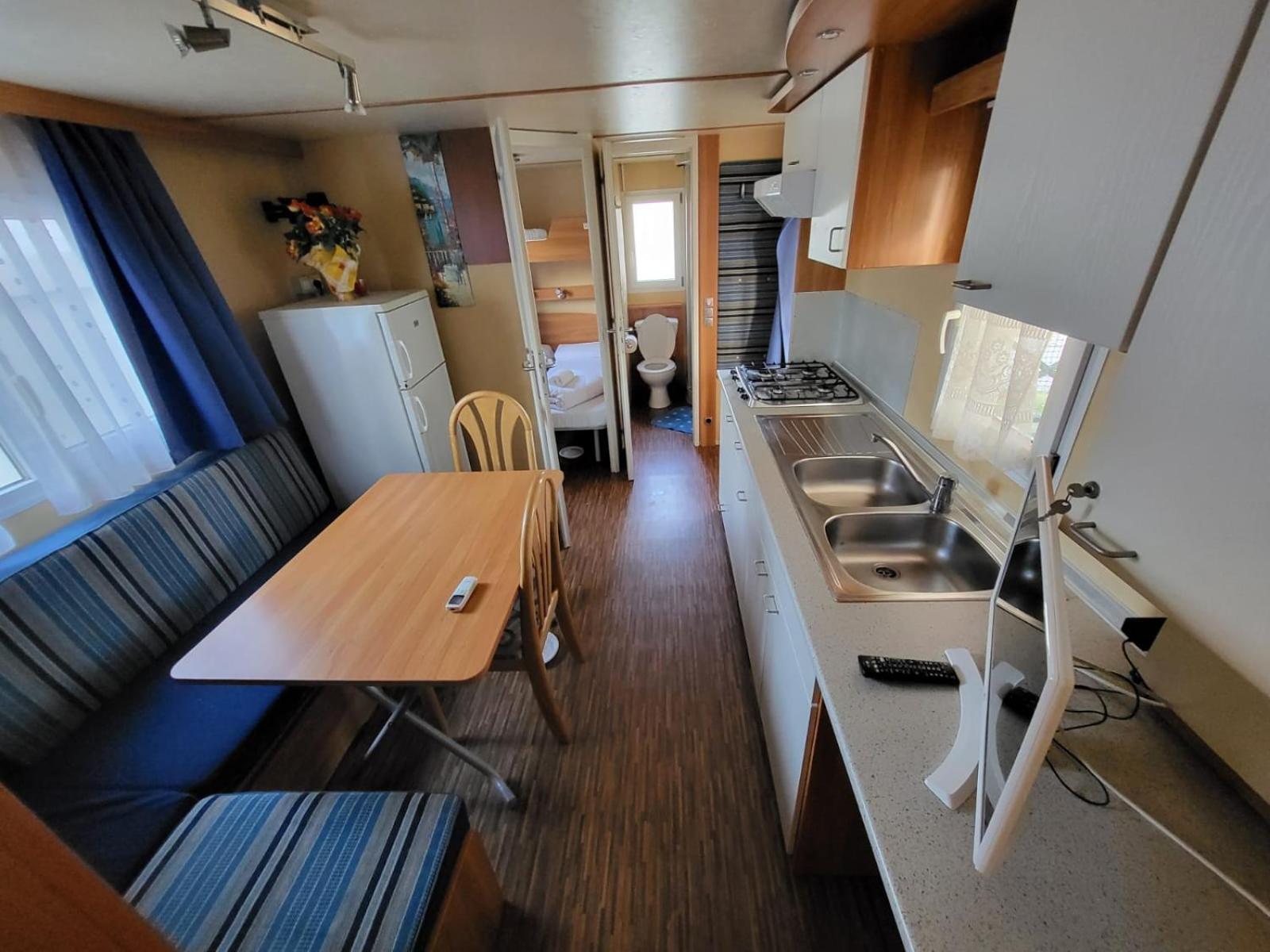 Mobile Home plus - Photo 3