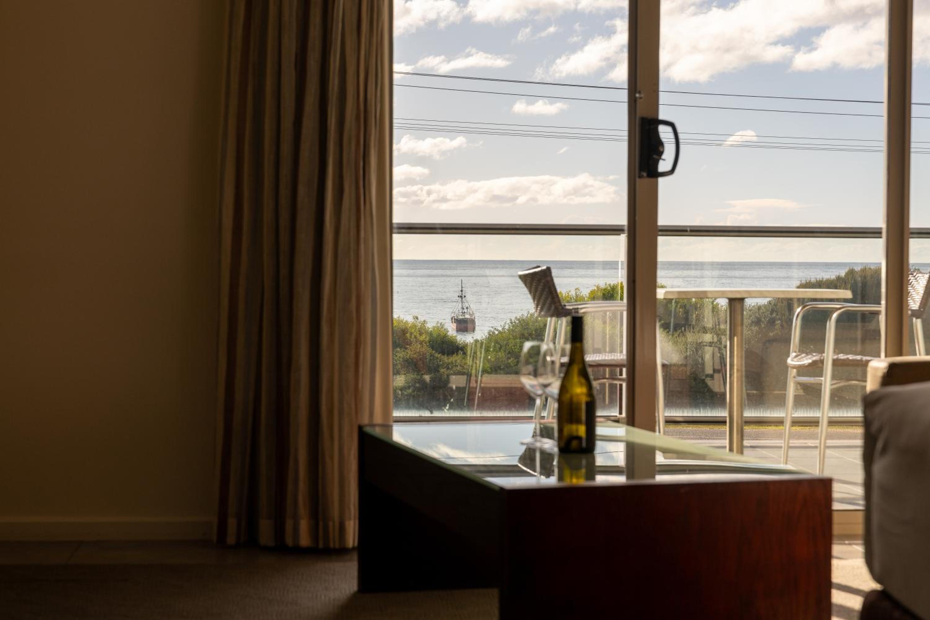 Twin Room with Sea View