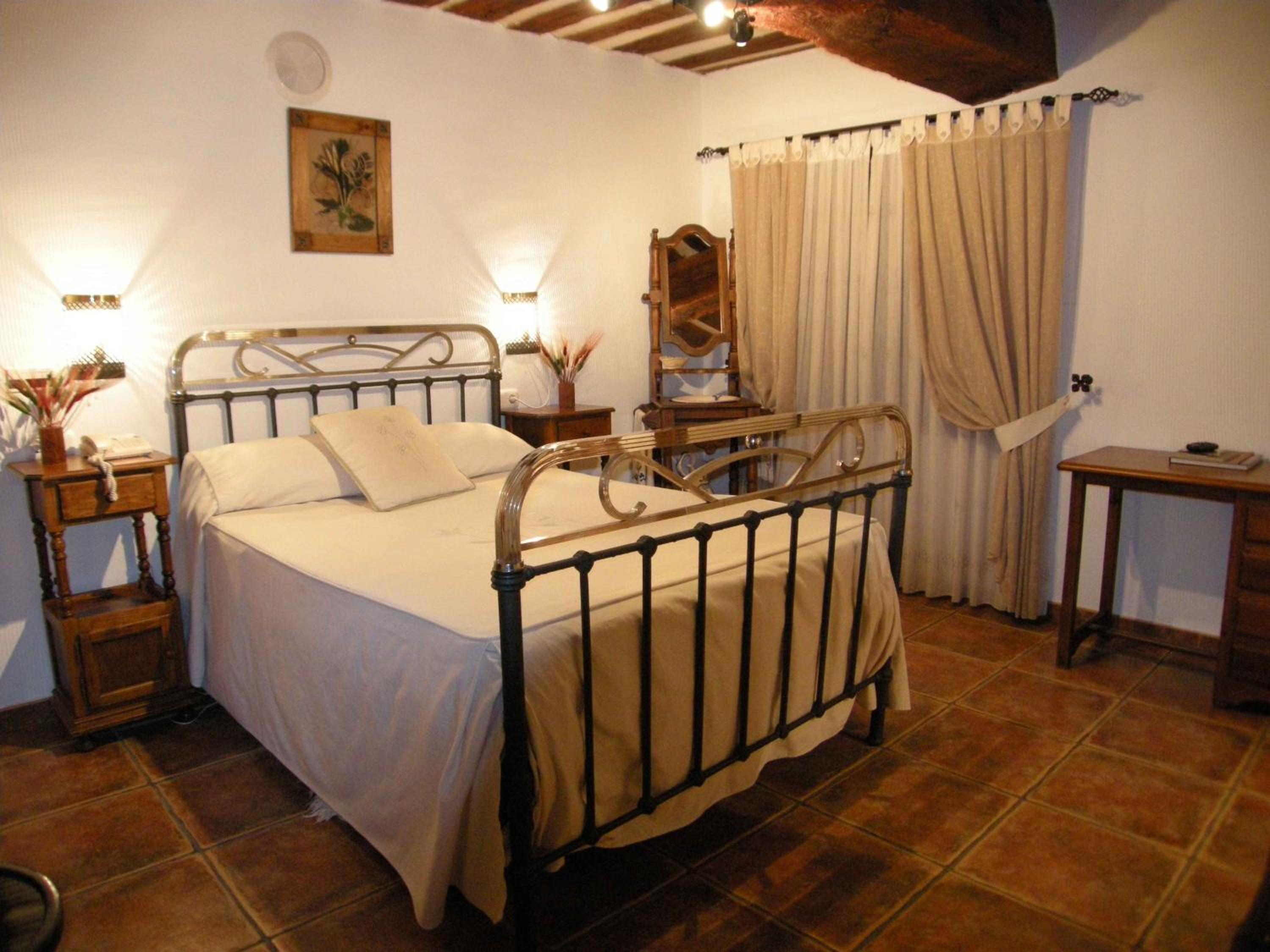 Double or Twin Room photo 2