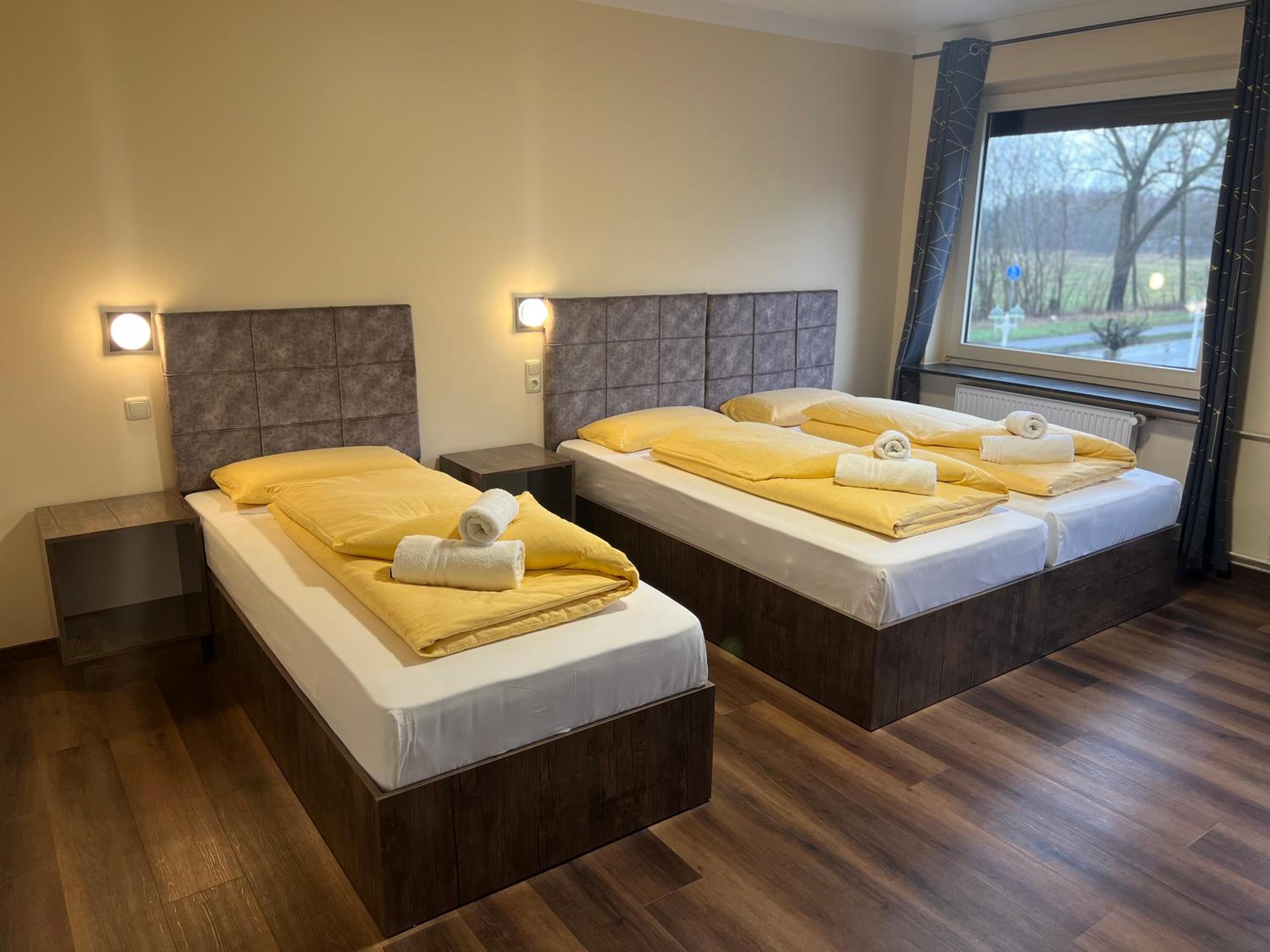 Deluxe Triple Room