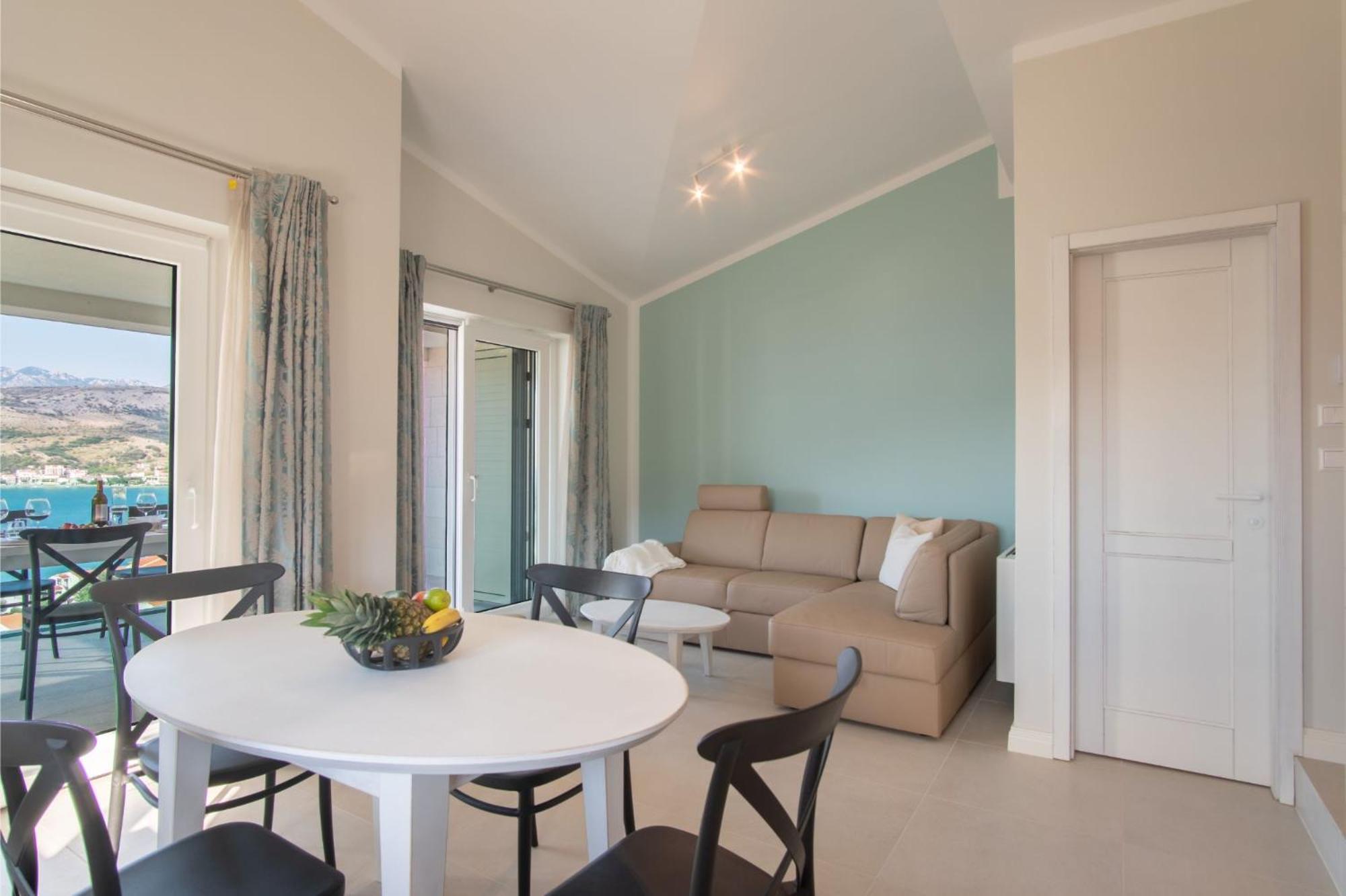 Apartment with Sea View
