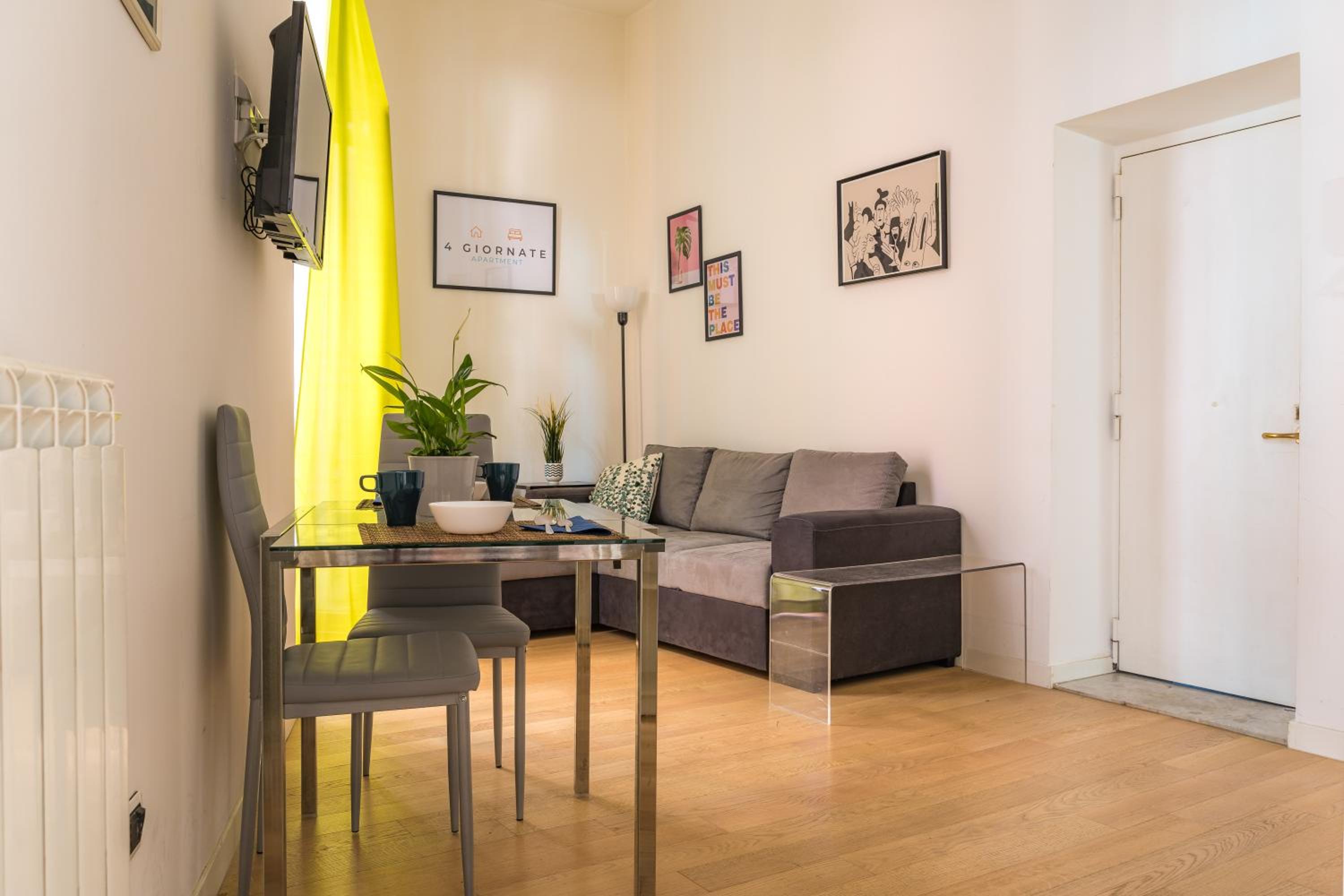 One-Bedroom Apartment