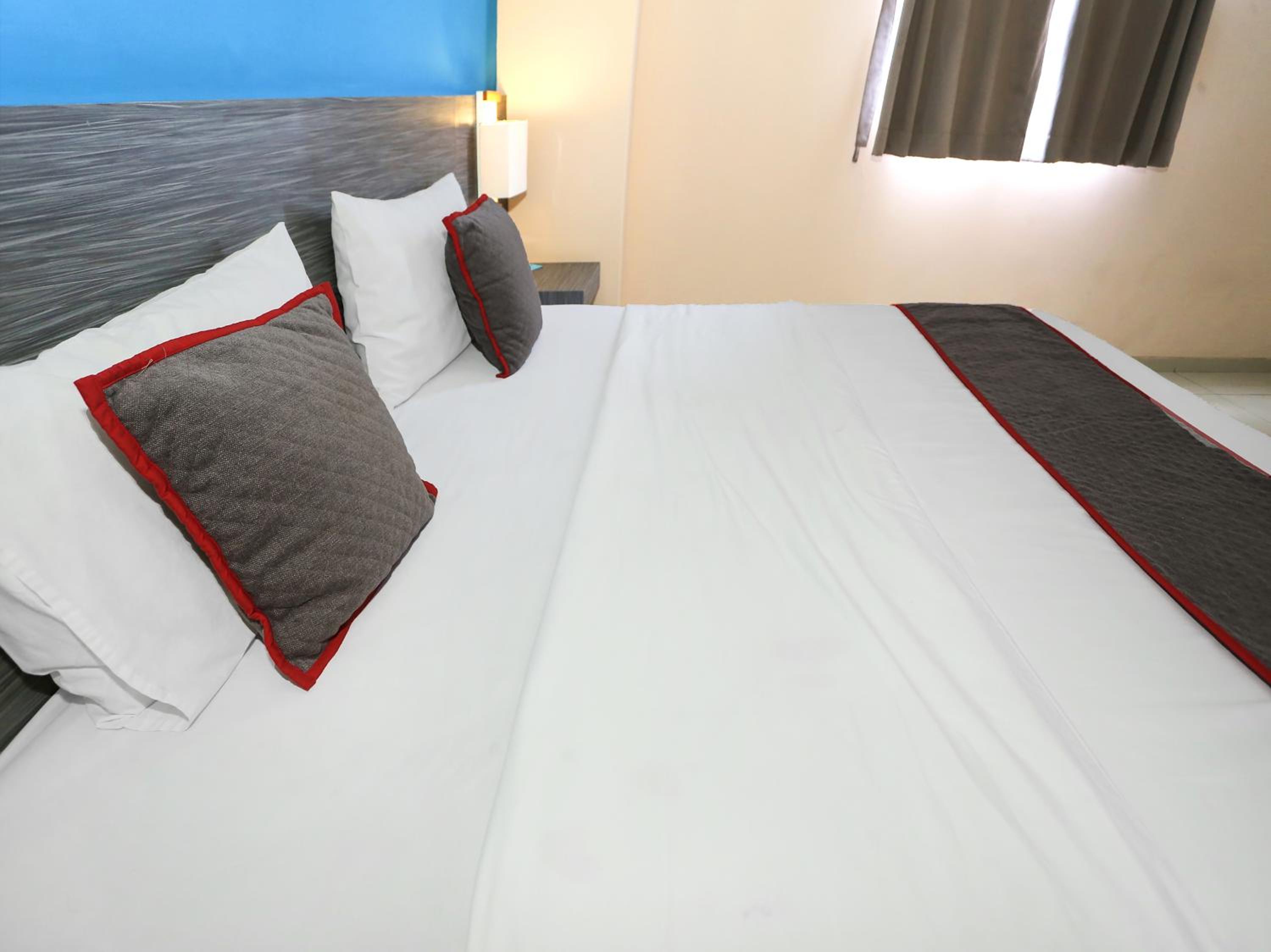 Deluxe Double Room - Photo 5